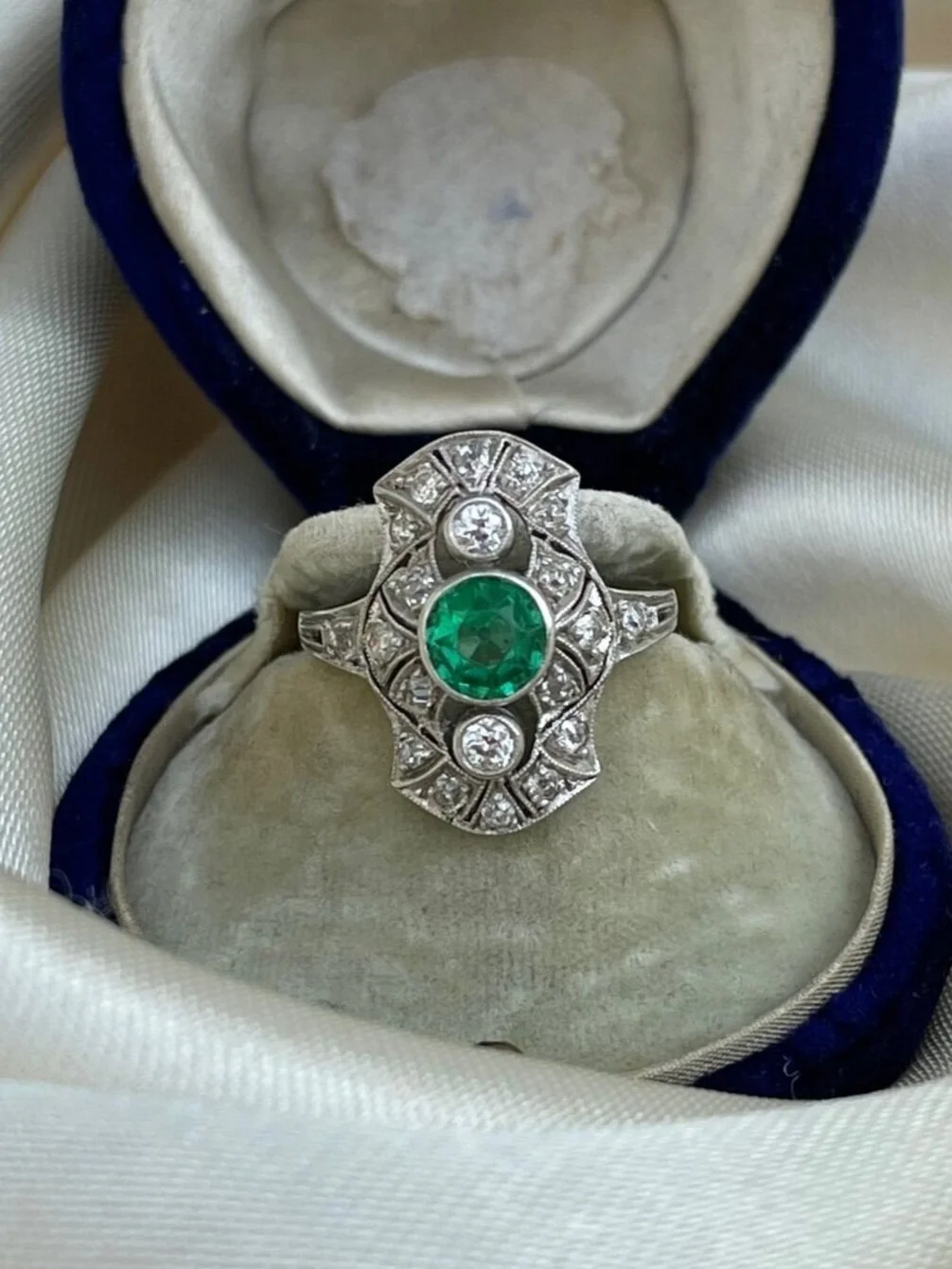 C44AD357-DD53-4D5A-83A2-82871B987E7B