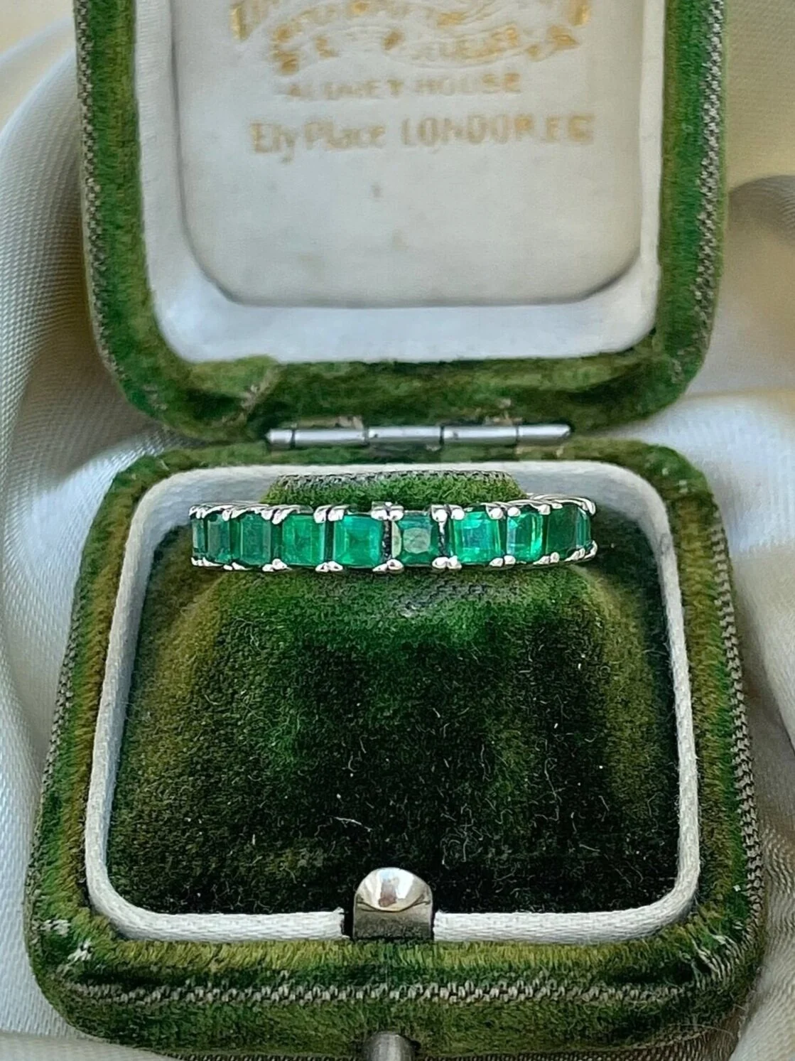 C03A0866-5EA8-4456-B10B-AD9C9EE51CAF