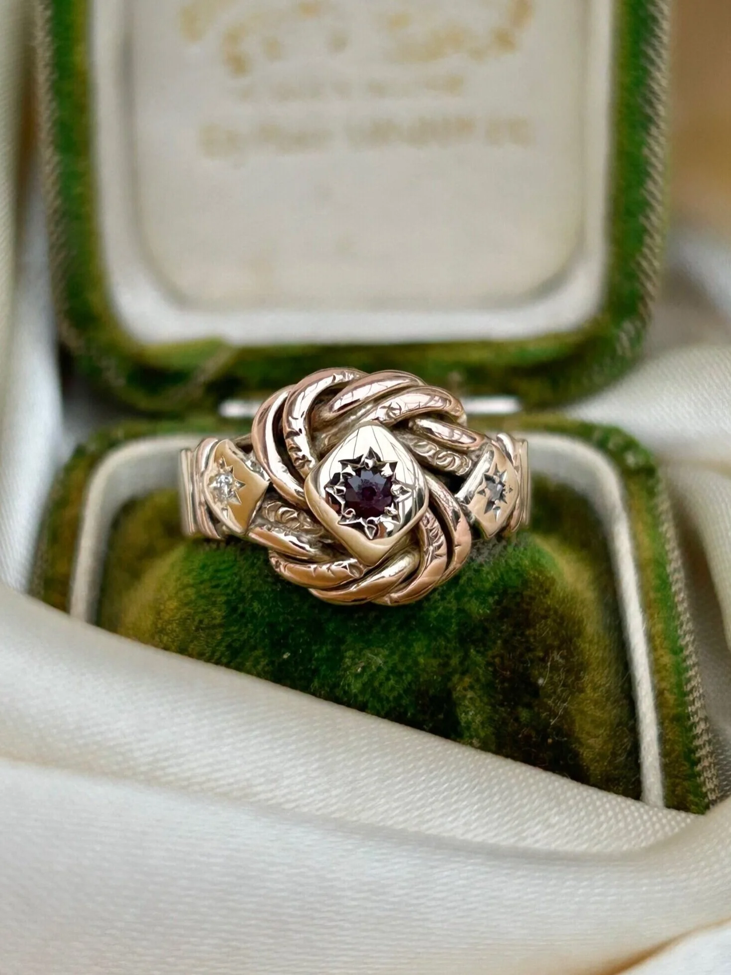 E54252E4-743E-47E0-910C-F588E63169AE