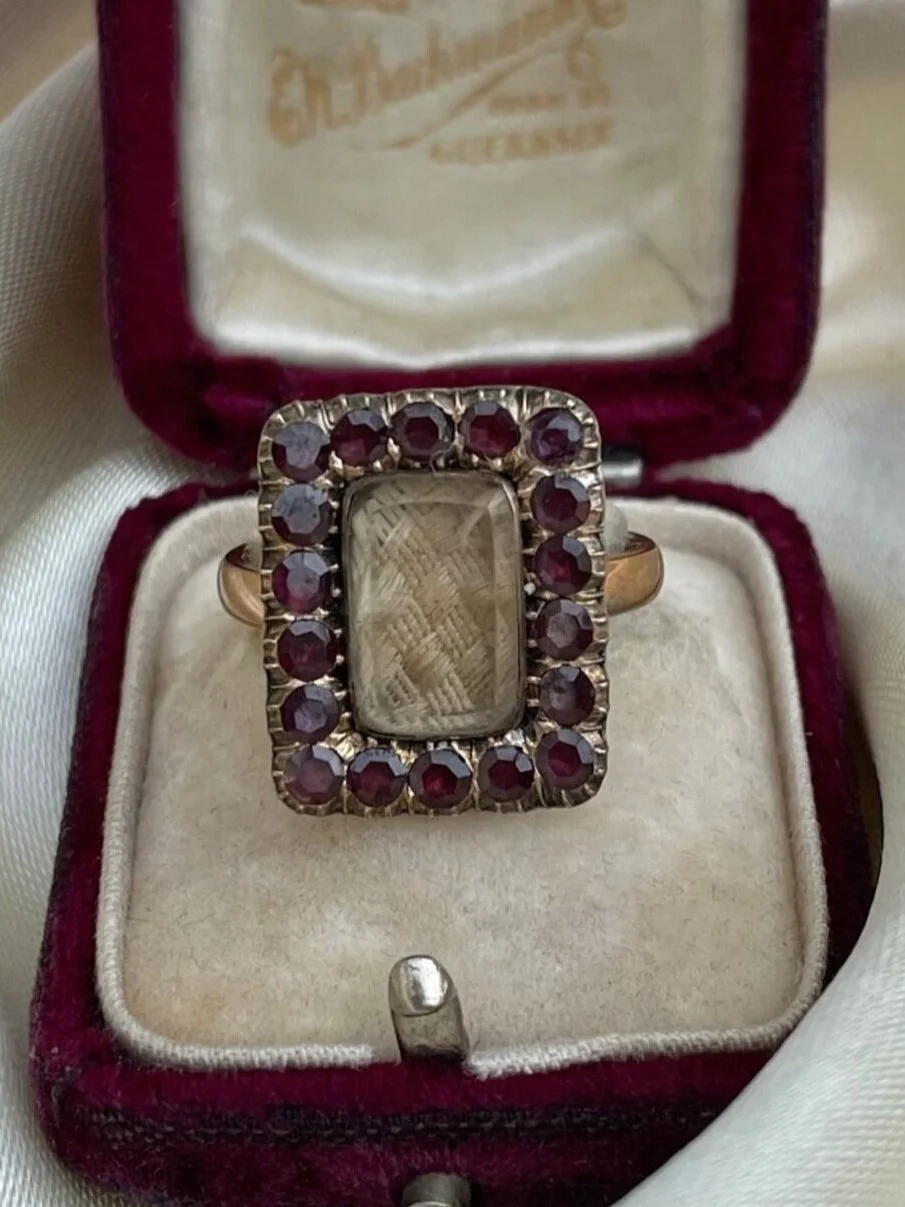 E8A9319C-DD68-4989-81F0-722D957E1CD5