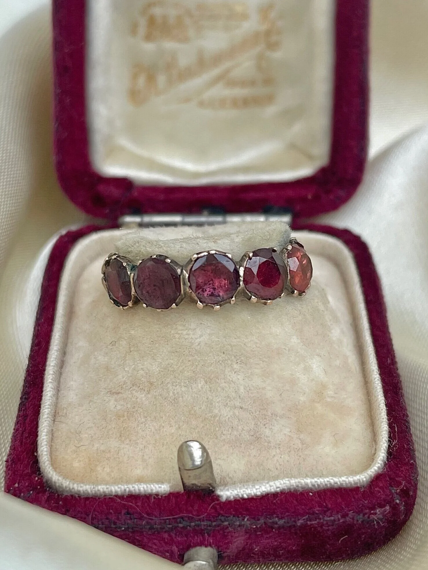 97076AC8-10D0-4126-8A95-2F7B7A374FB6