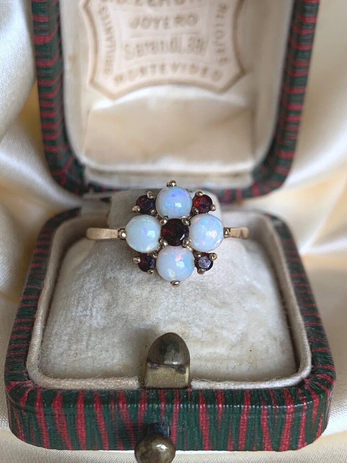 F9911395-0BE3-458B-9535-BC909FC7C4D7