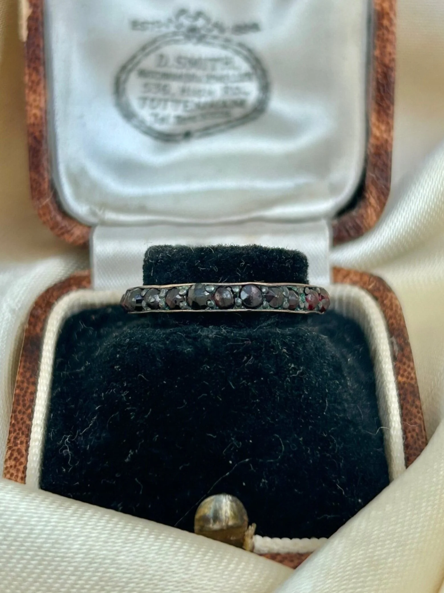 5CCB318E-429B-497F-905D-3CD176CE68EA