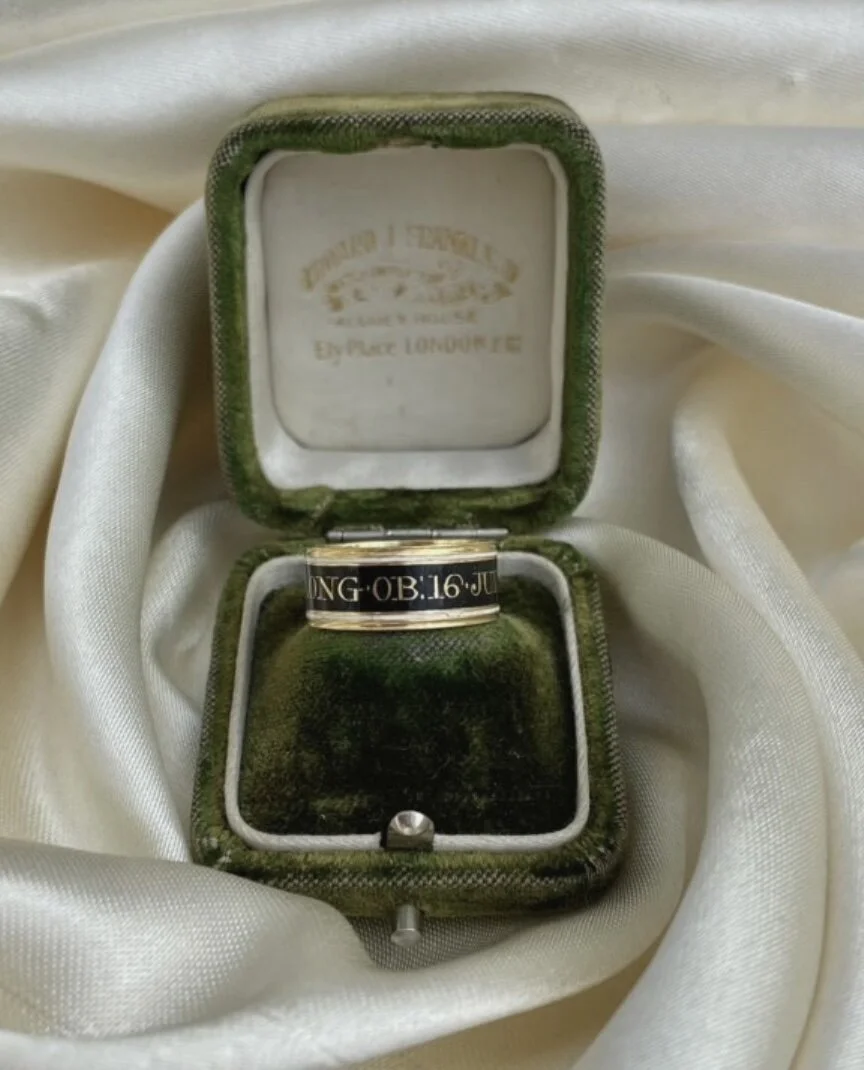 F5475CC8-189F-44EF-B3C3-4AFE43113F3E