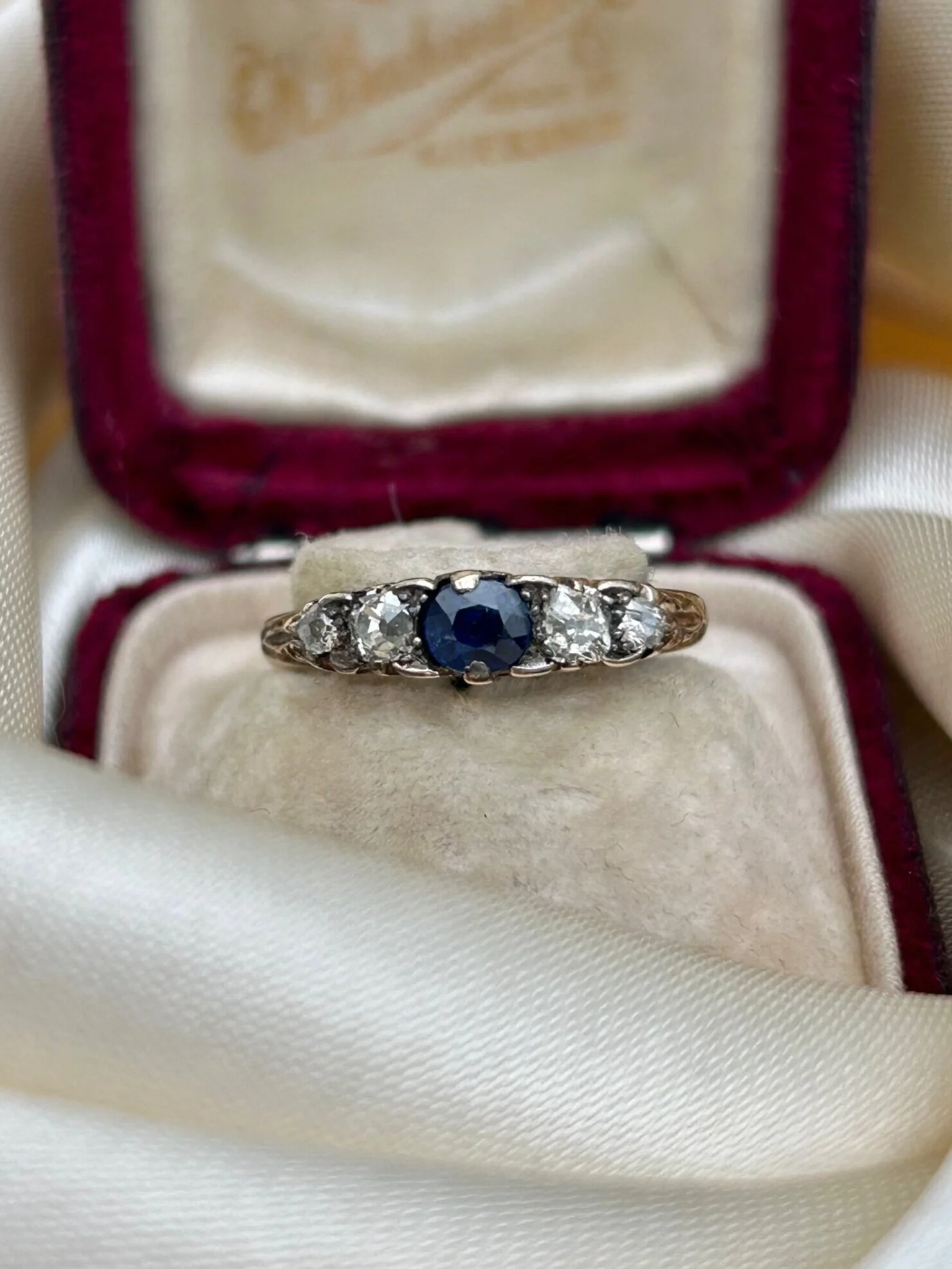 3D0C085F-FF42-4D45-B0B0-19A34FDF9431