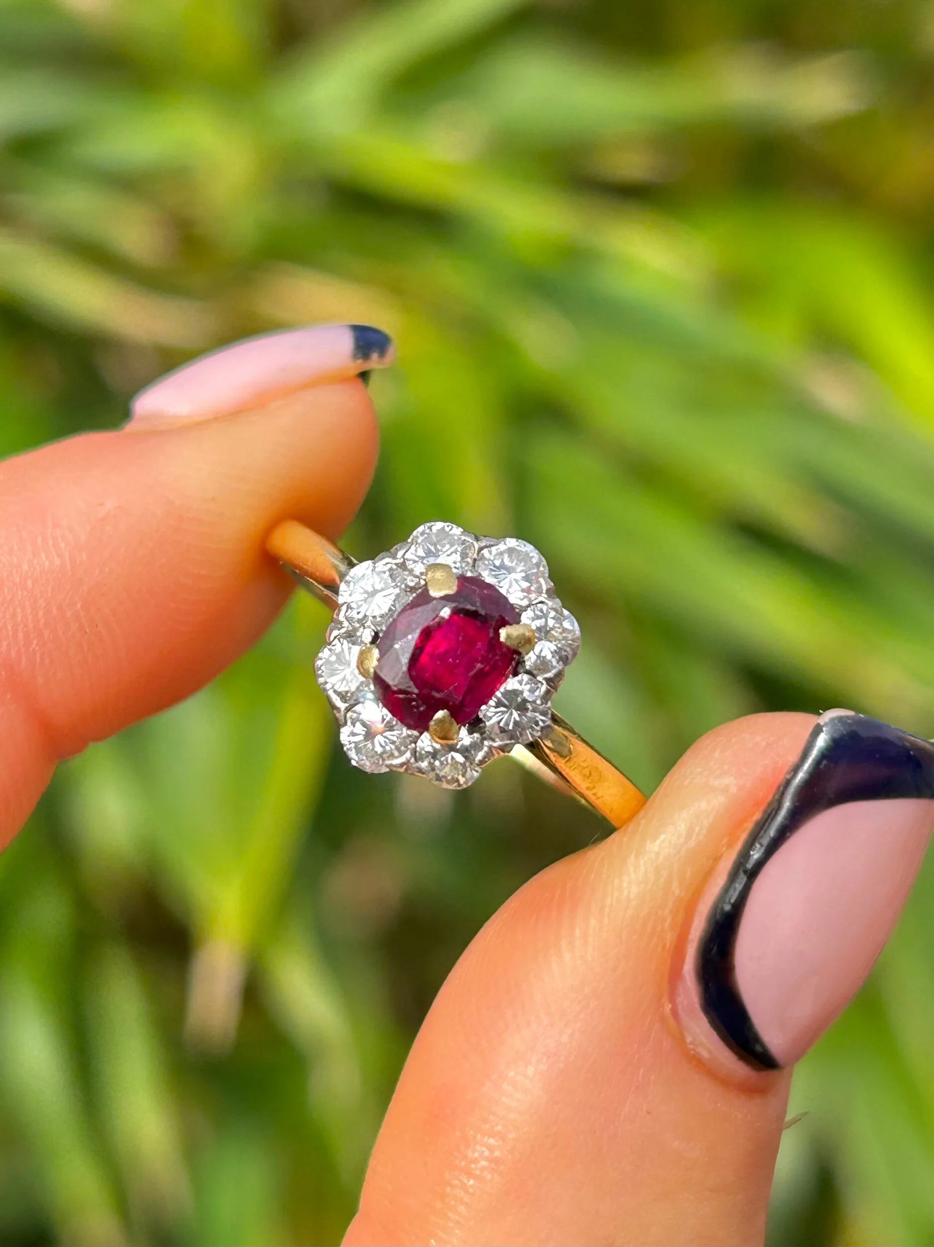 2F38DEAC-382F-43A2-8CE1-1B08E37E4699