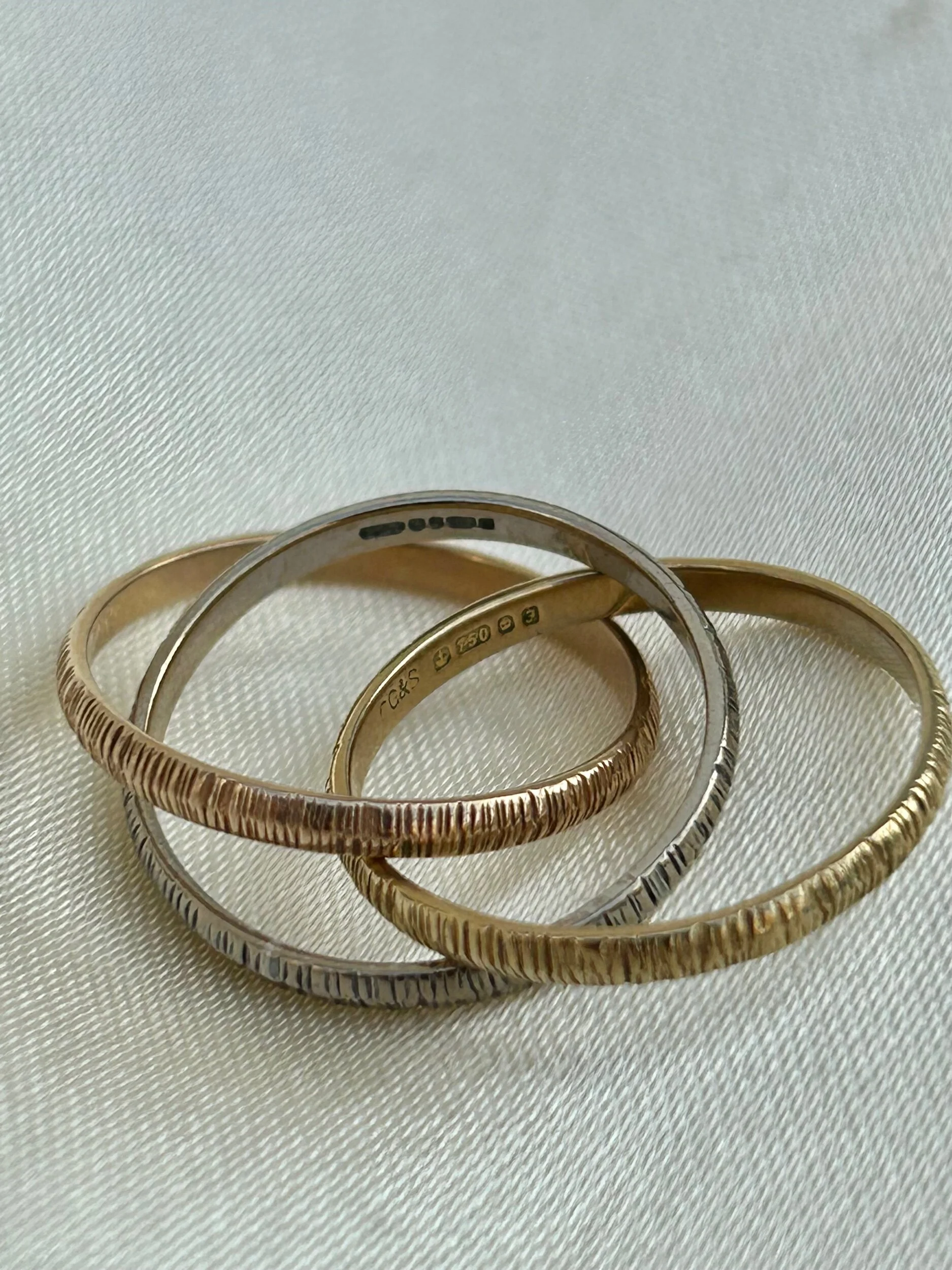 484BF726-3284-4C3D-86CE-4AA3D0A718DE