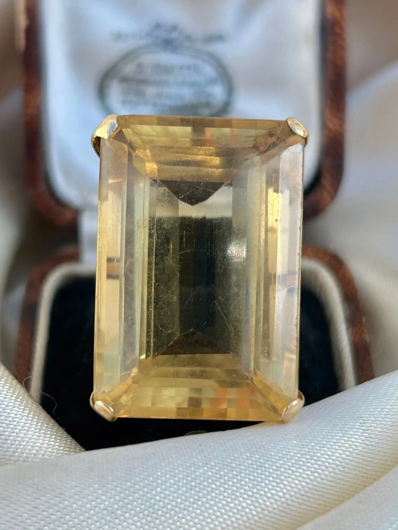 4D18A596-E03E-454C-9208-3191707BCF98