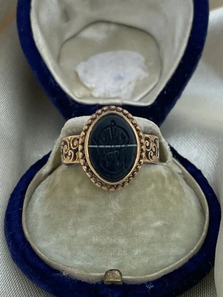 3BF48BFF-41FB-4E9A-93A2-B96BC4F99535