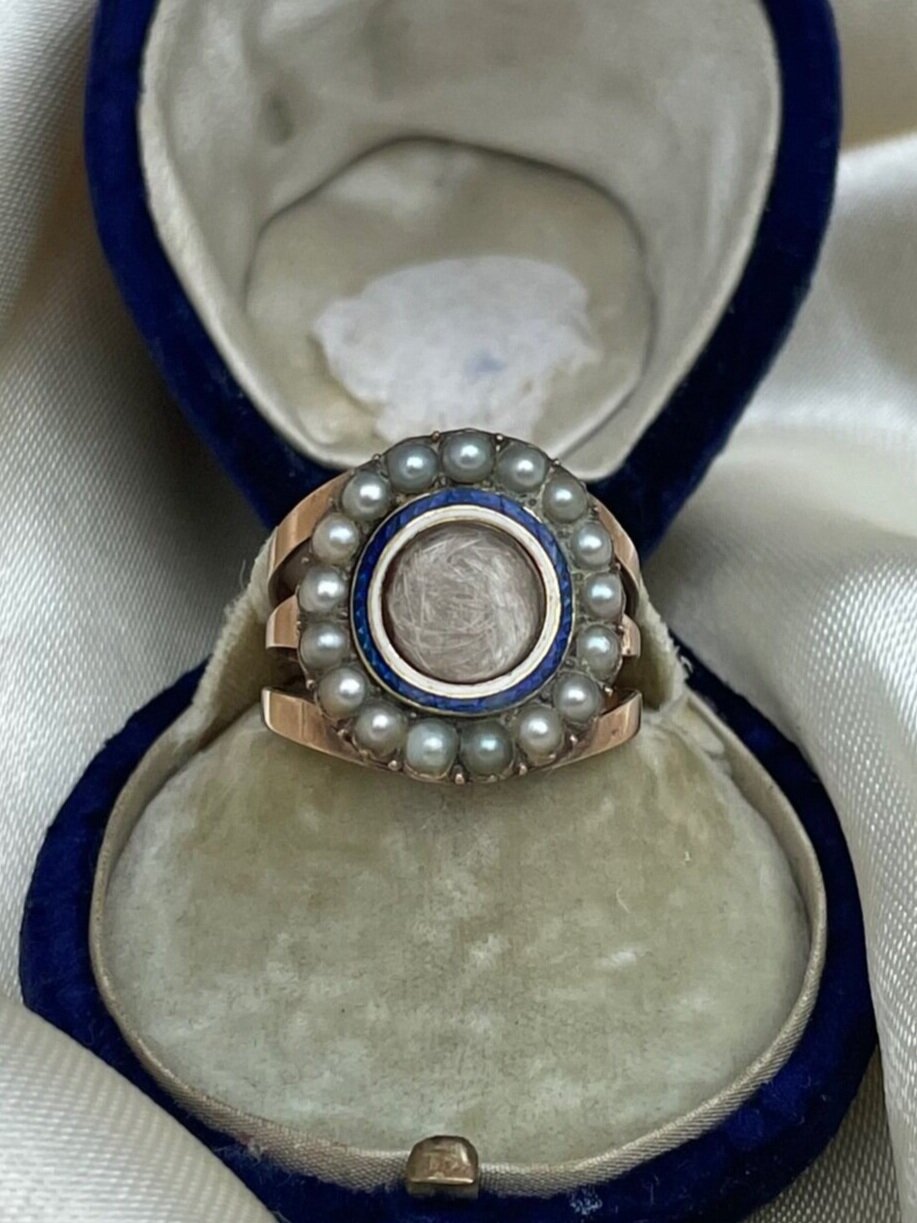 4A0F32C4-9A86-454C-8946-A0519142A2F7