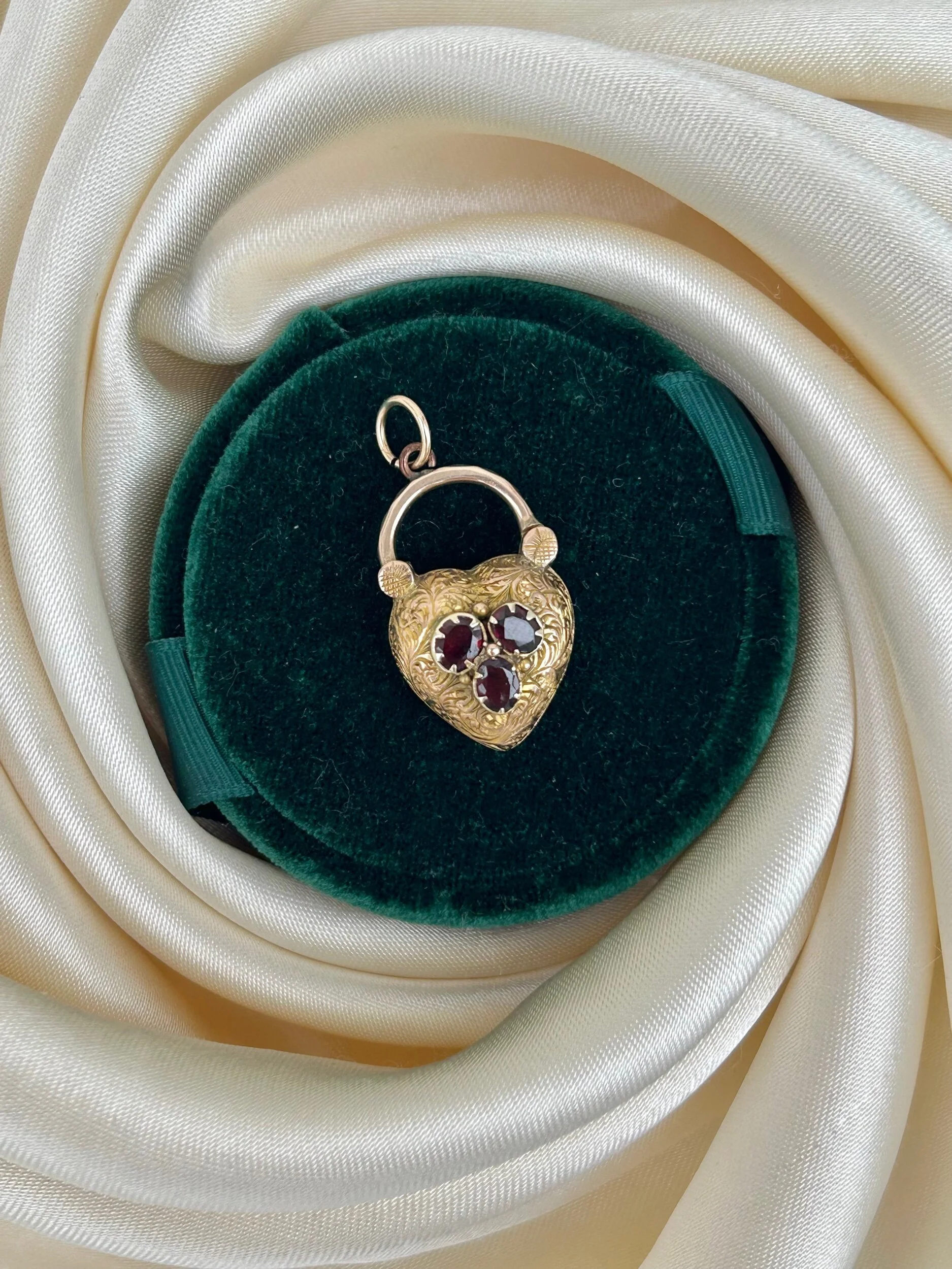 247D865A-14EB-41D5-A6B0-539E38979AB0