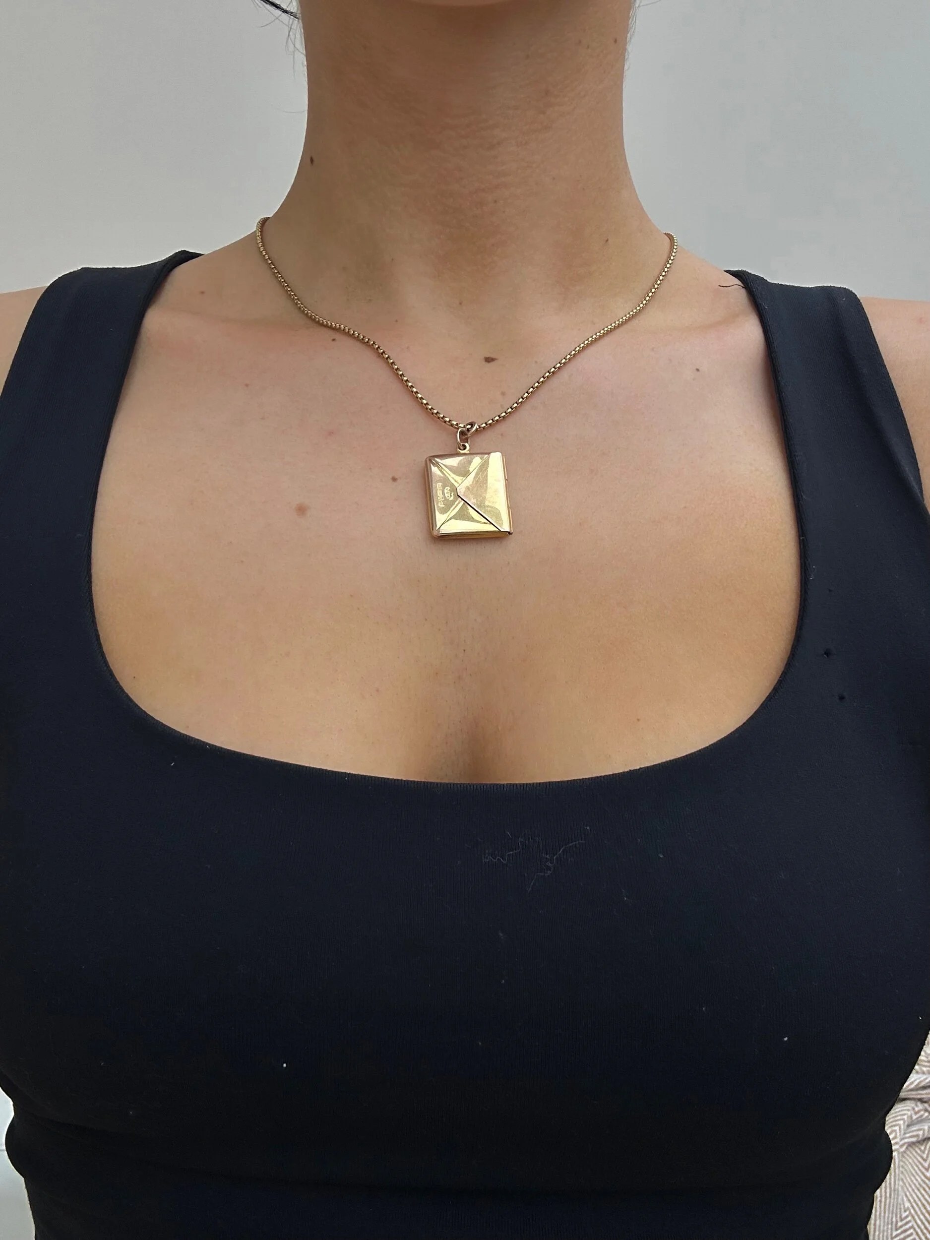 D304B7FA-E50F-4D43-BE18-41B6E896E6FA