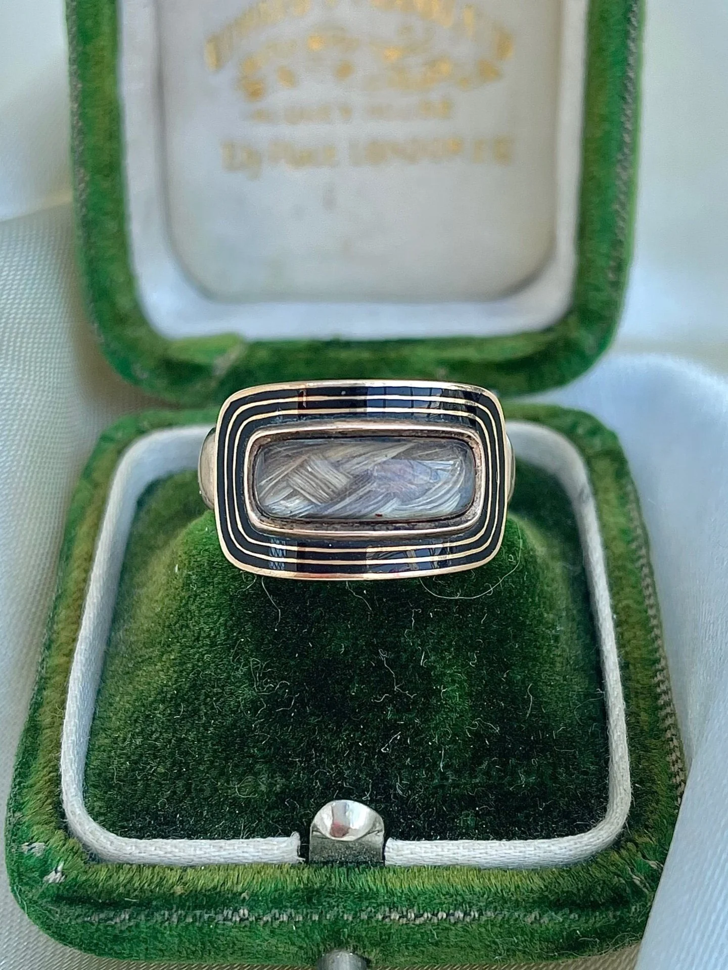 0071E181-A4CE-4303-B7CB-5A4403D8D766