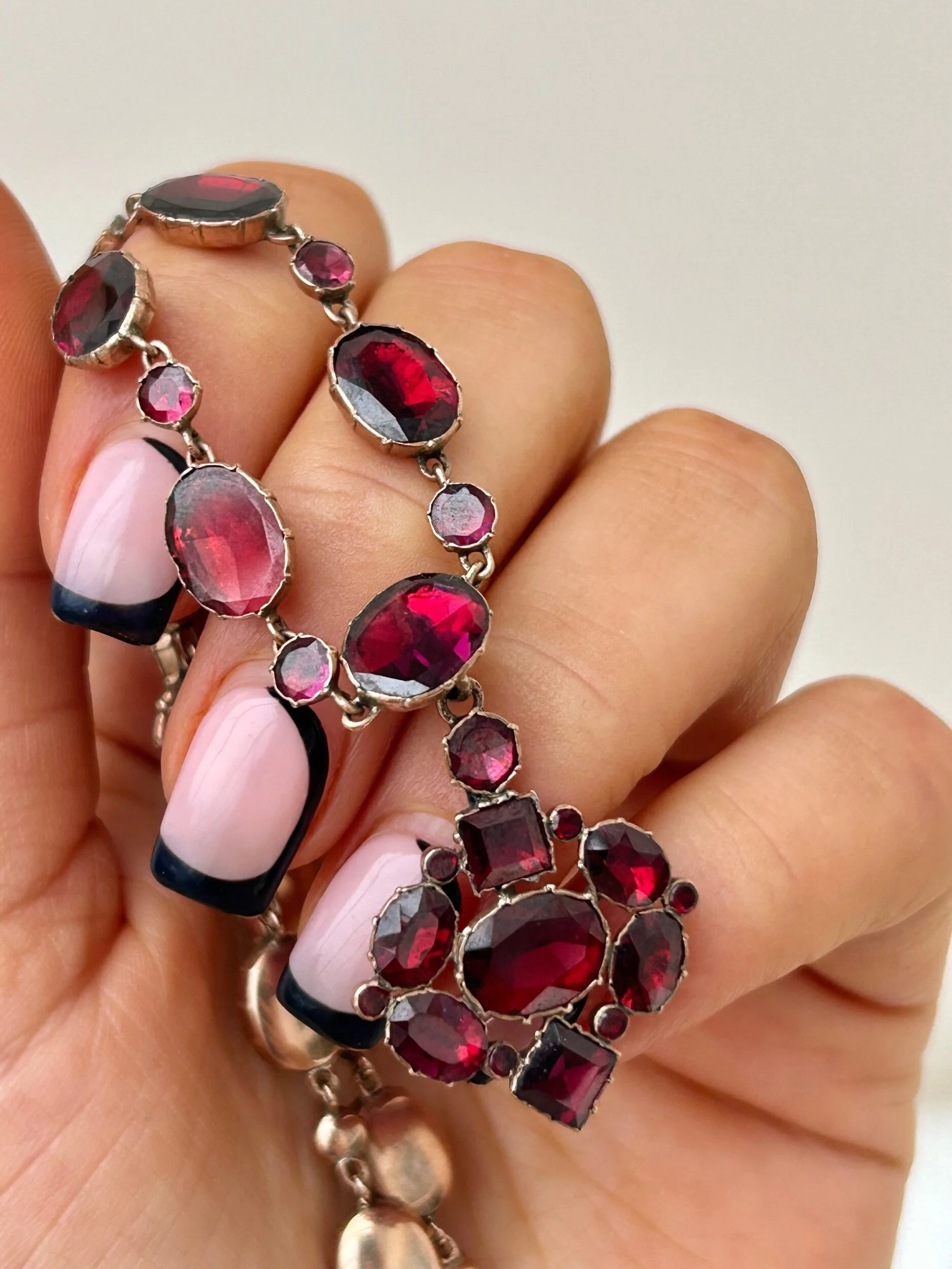 4BA4347B-3546-44FB-AD25-19B2FE3893D1