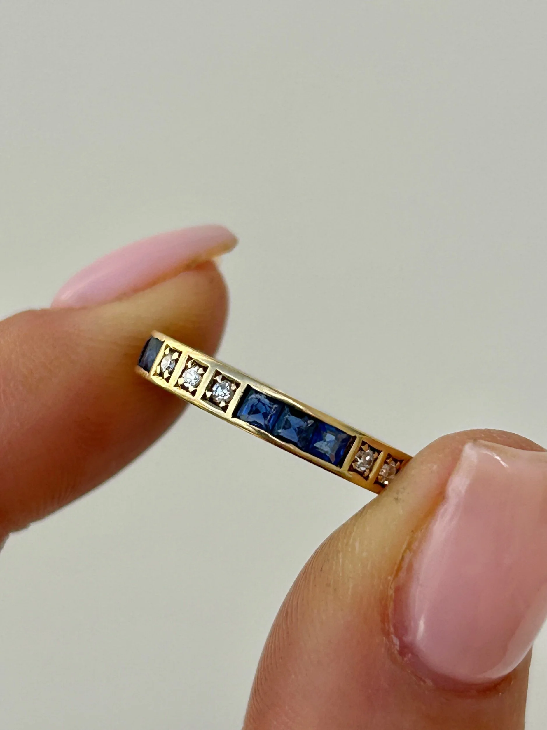 3206AF3D-2CD9-45EB-BBF8-C204A2AEB013