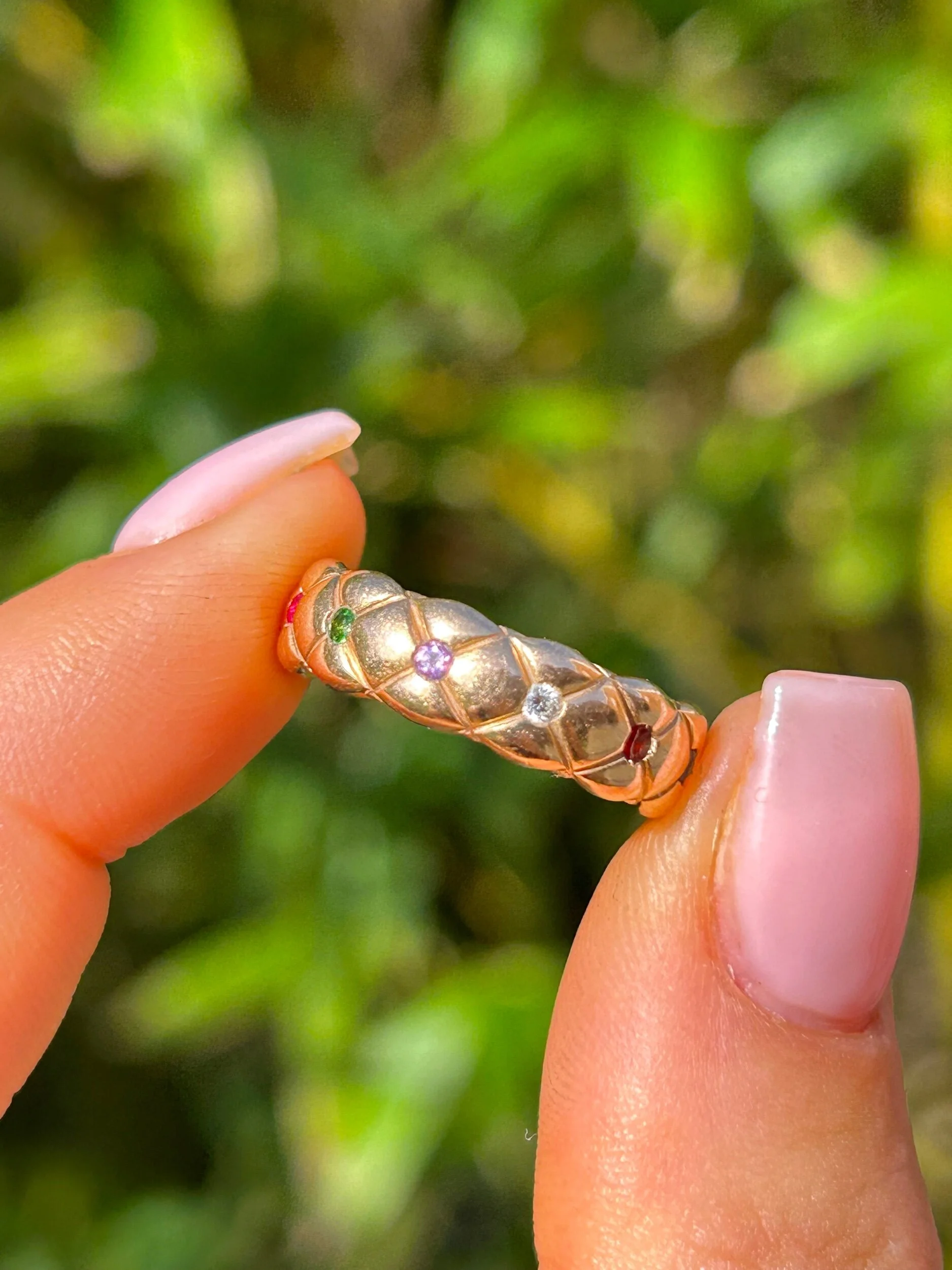 DA8B0C28-264C-4C80-8747-9A03DB8C3115