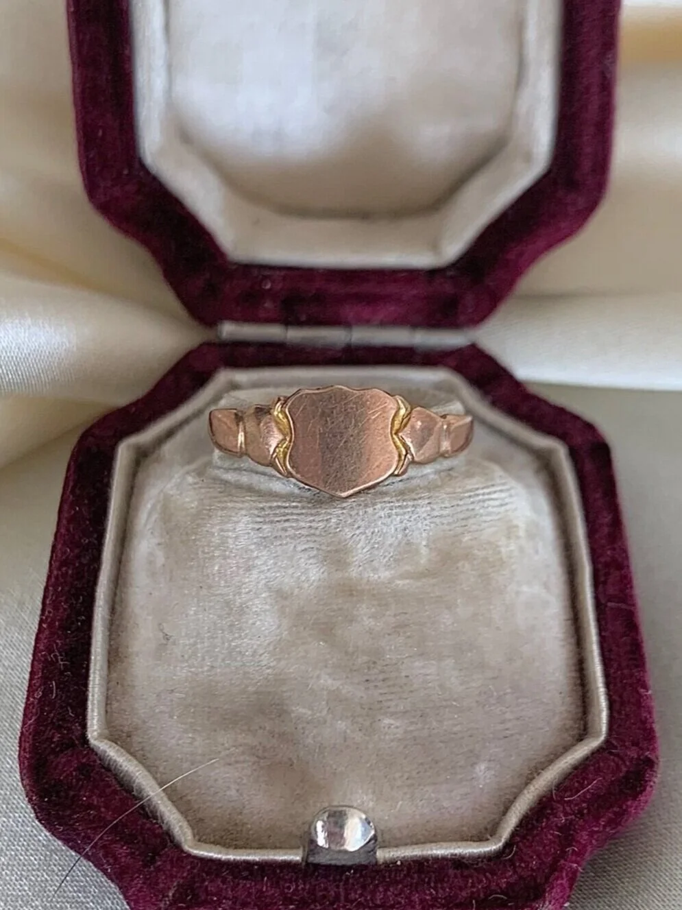 B2E43127-AD89-439A-933B-D5E9283E6AC0