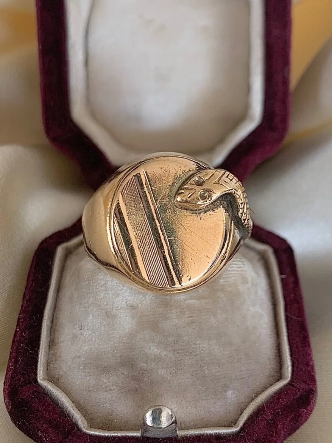 C1541600-2199-40DD-AA75-D112AB1D7555