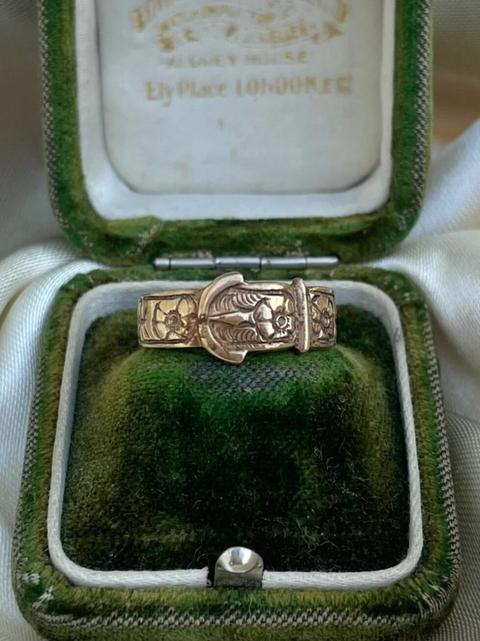 3D754134-1205-463E-9C4F-C7F7868485B2