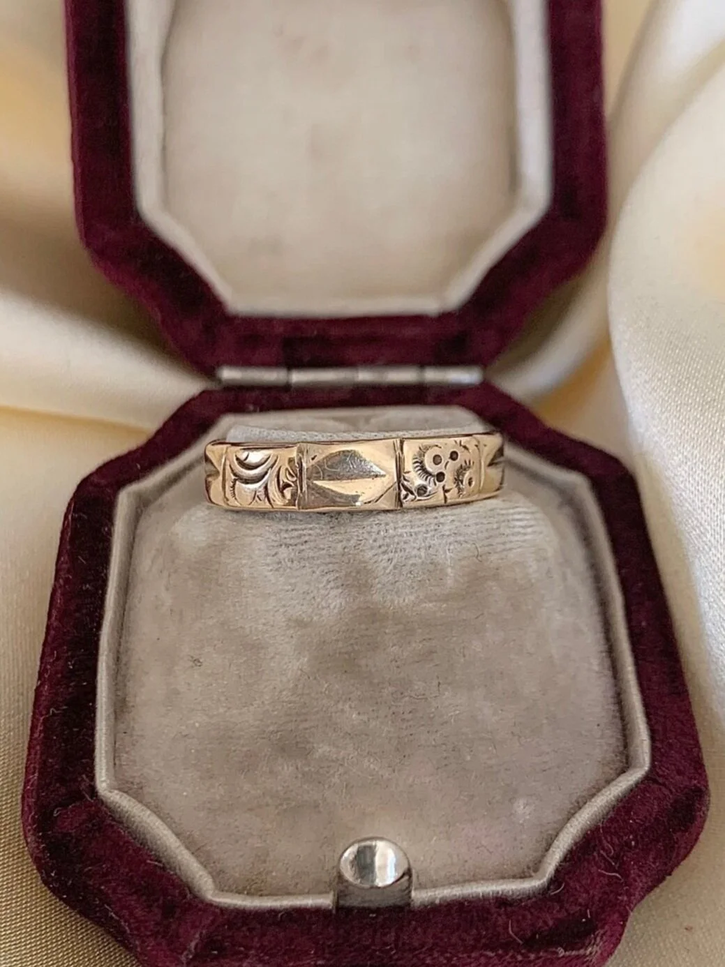 4CE342BA-E586-4687-83C5-85950049D0A8