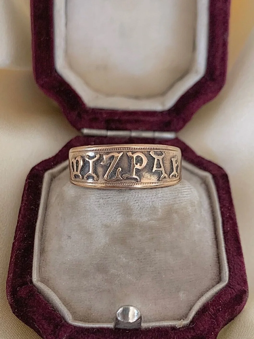 BB025FBE-96FE-4F0D-BFEE-3055AA5EE9B9