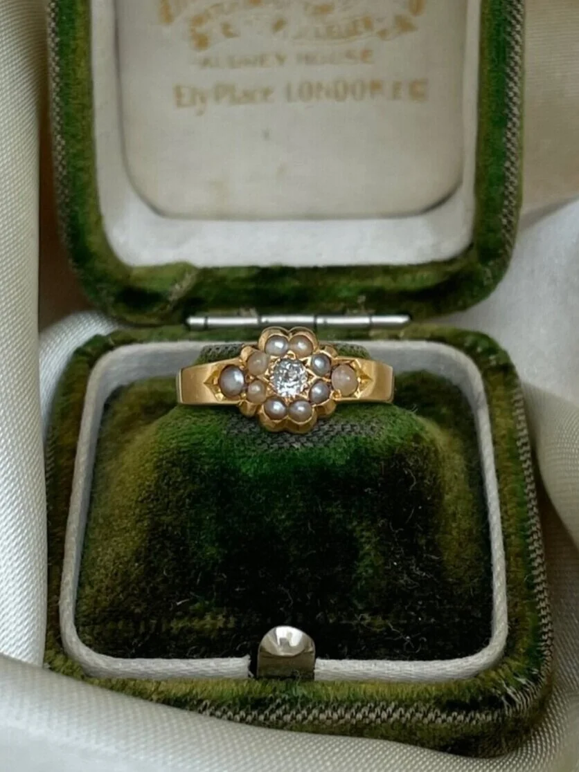 90859F16-9328-446C-812F-D1101CF671D0