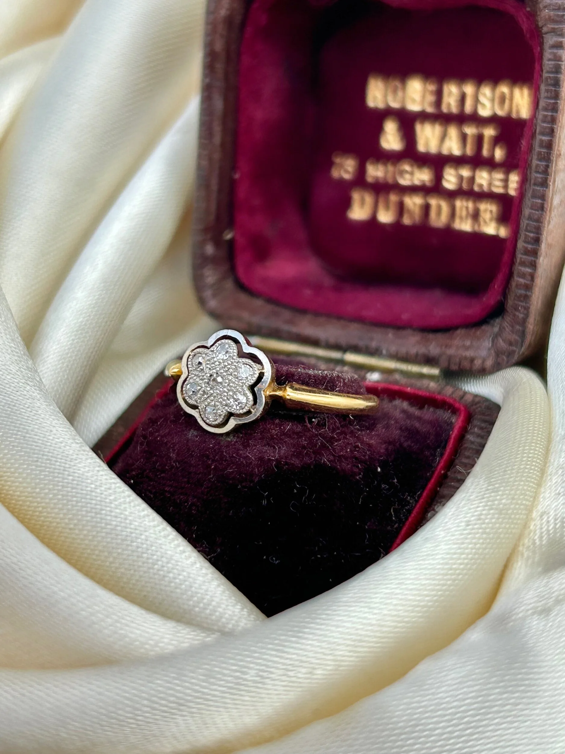 0183CCEA-5557-4081-B82A-F412DCEF9D35