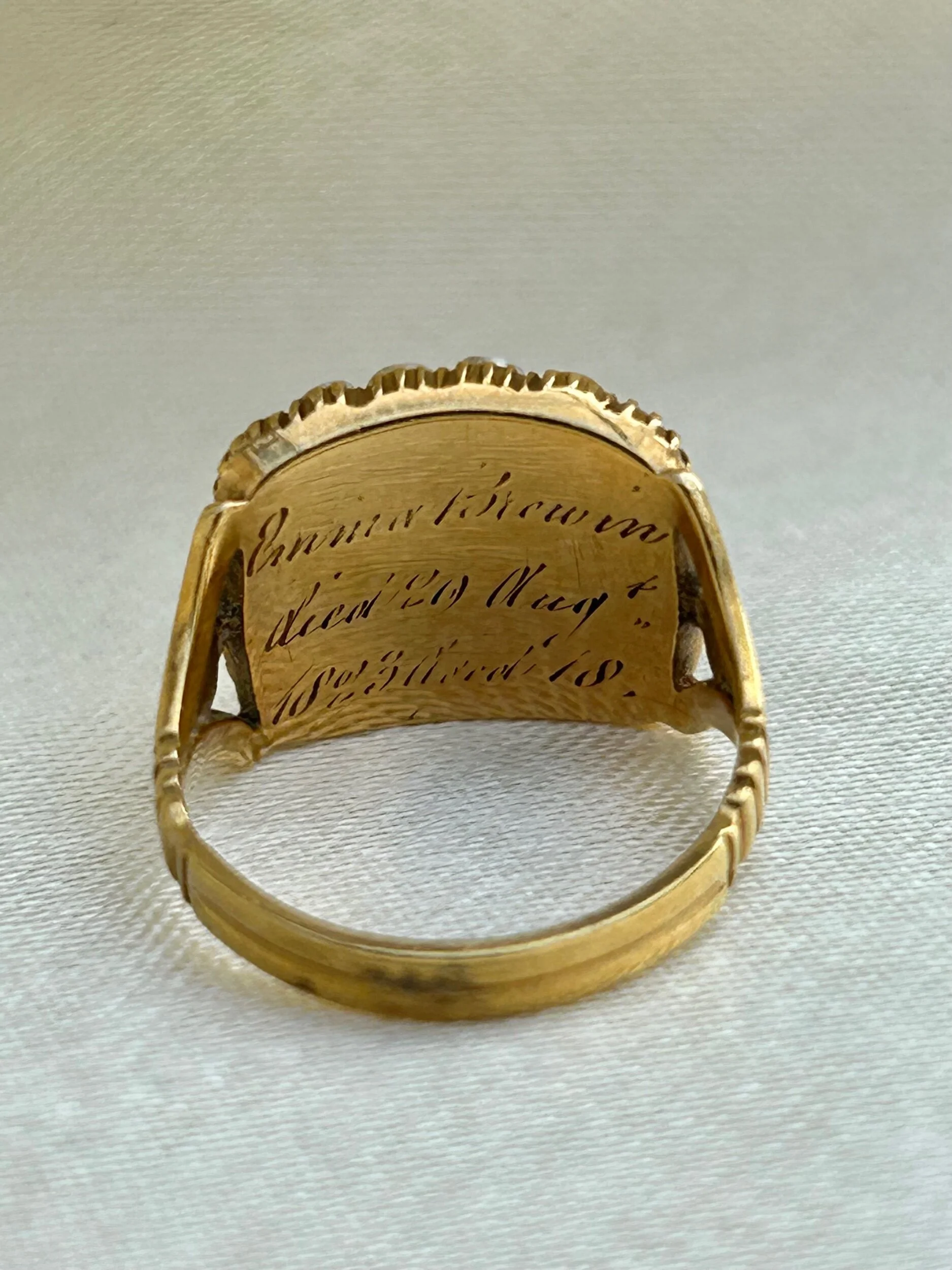 FB339817-8AB0-4292-ADEB-7A2344793001