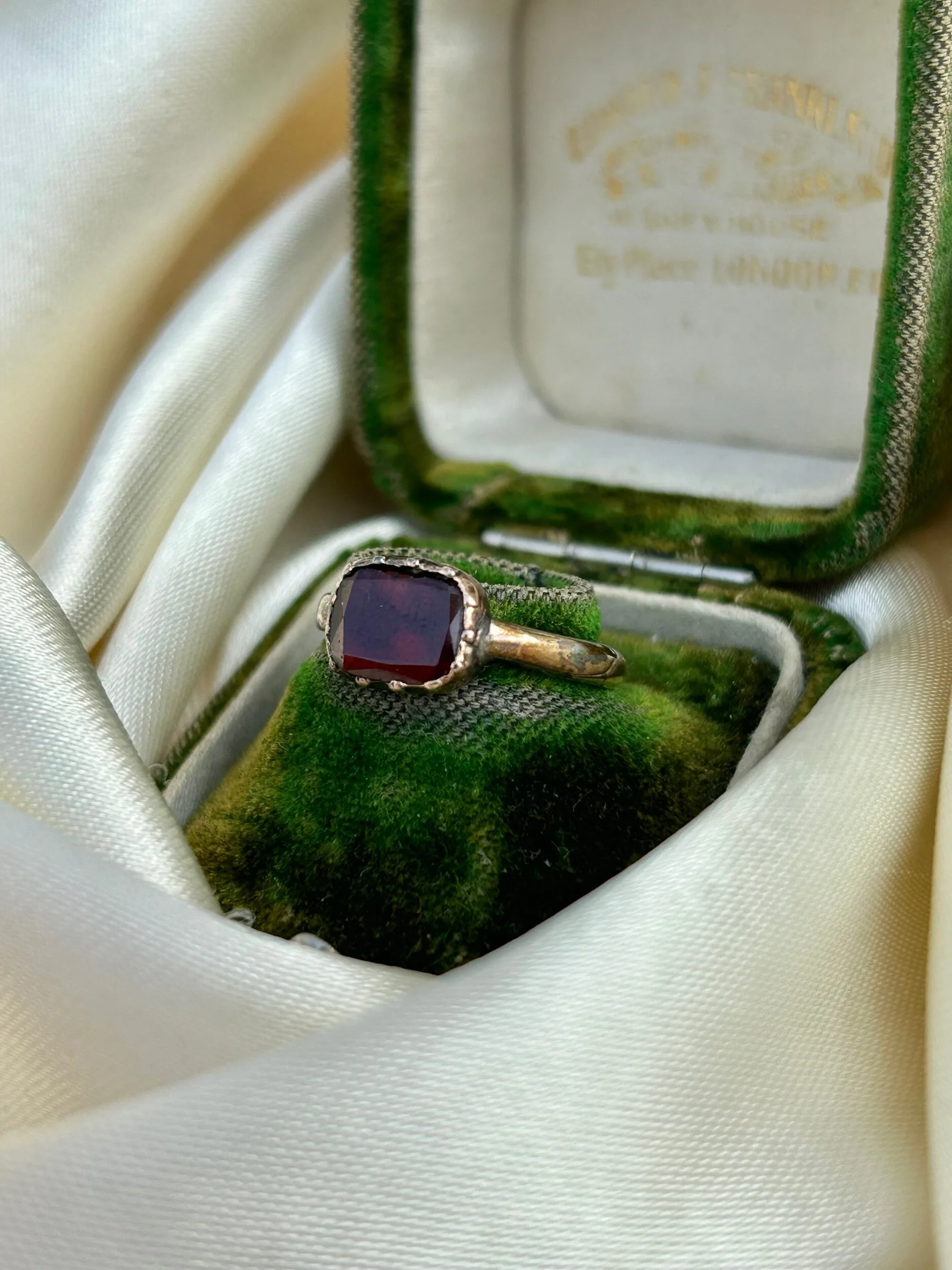 AE870087-3A95-4F99-AD0A-9C82E29E64E4