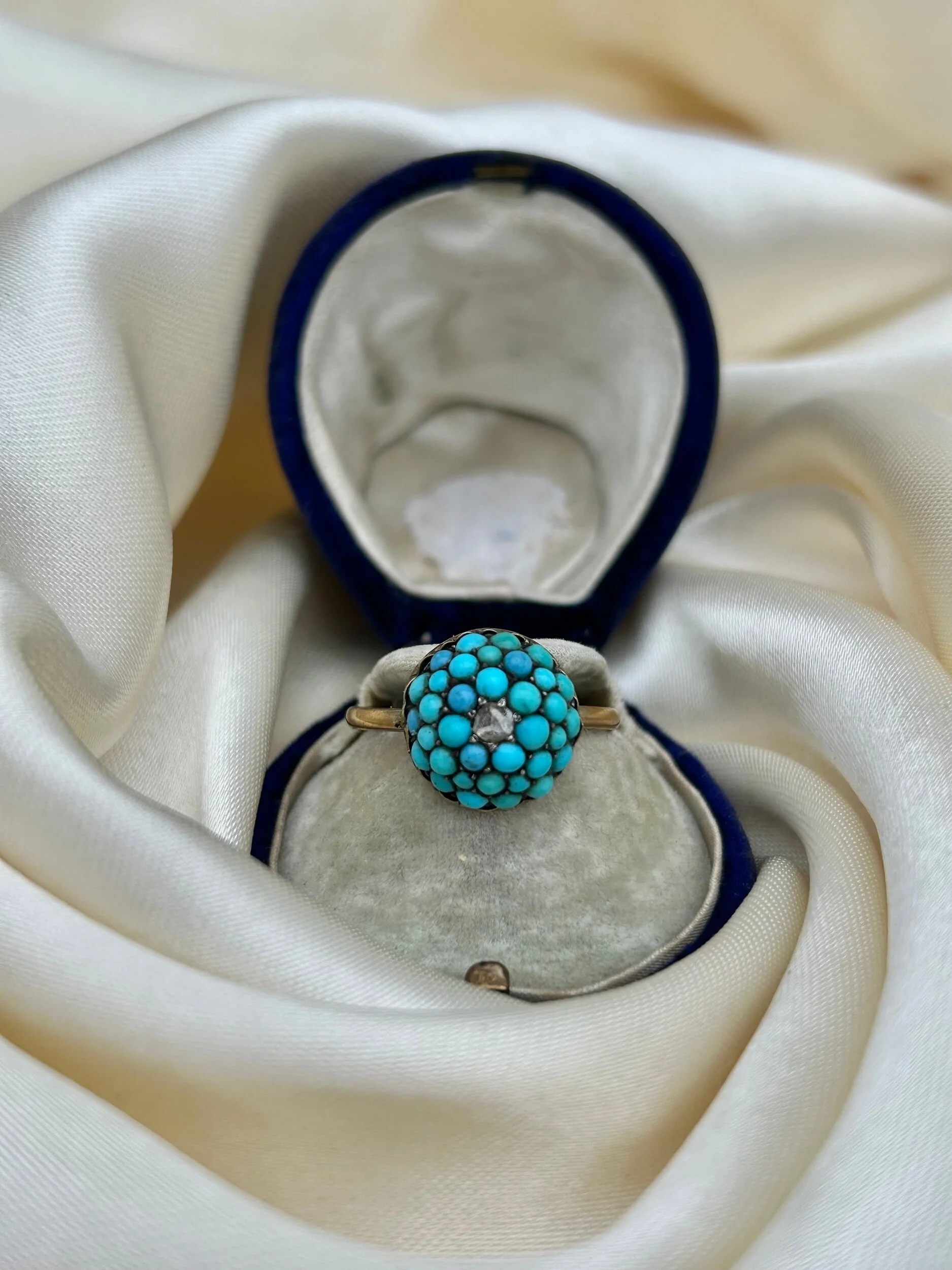 E934FF25-D80C-48F3-83E8-95CA7517DD20