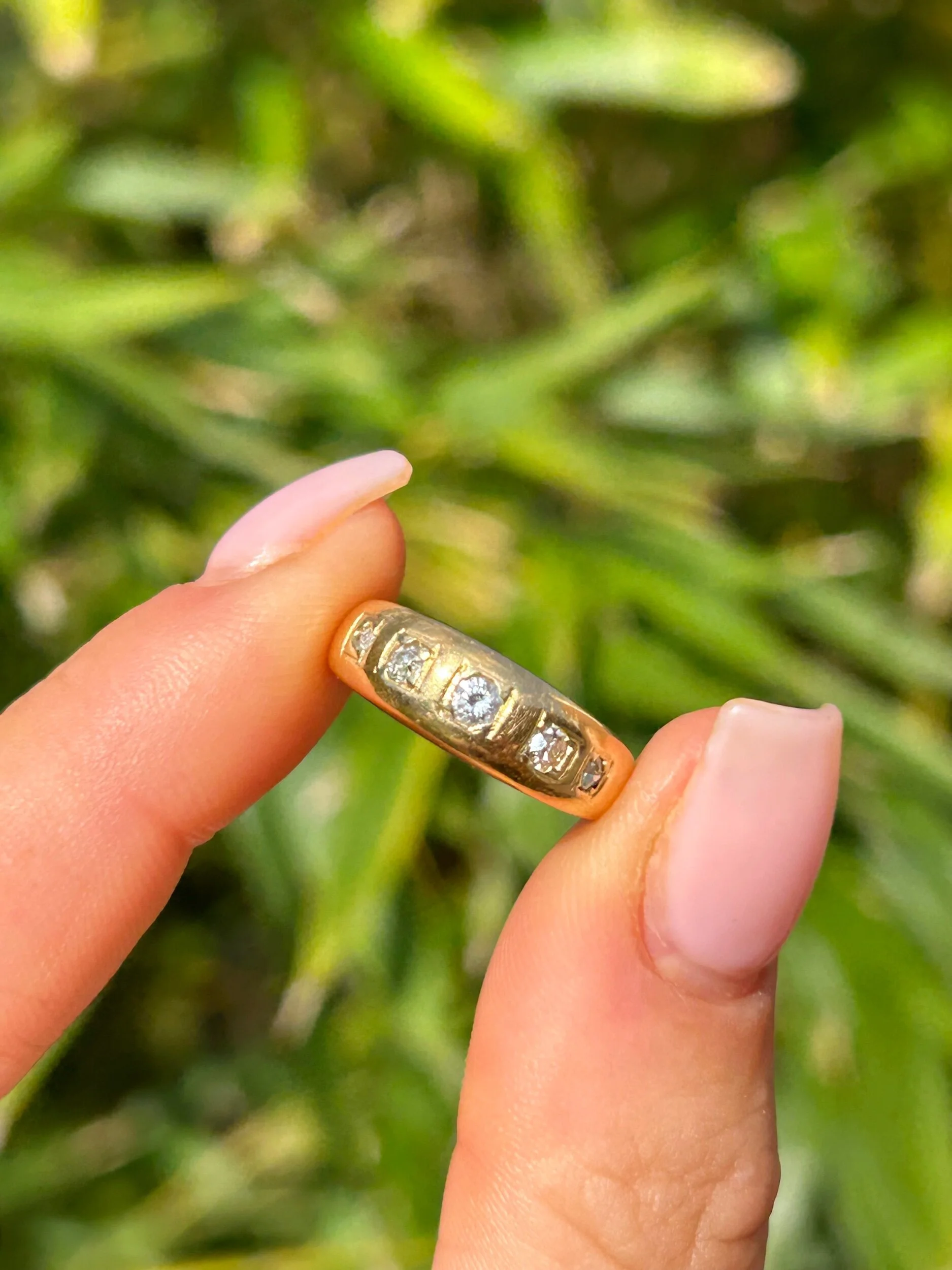 36B25D28-CF51-43B4-A2DA-D1E5626EFCE3