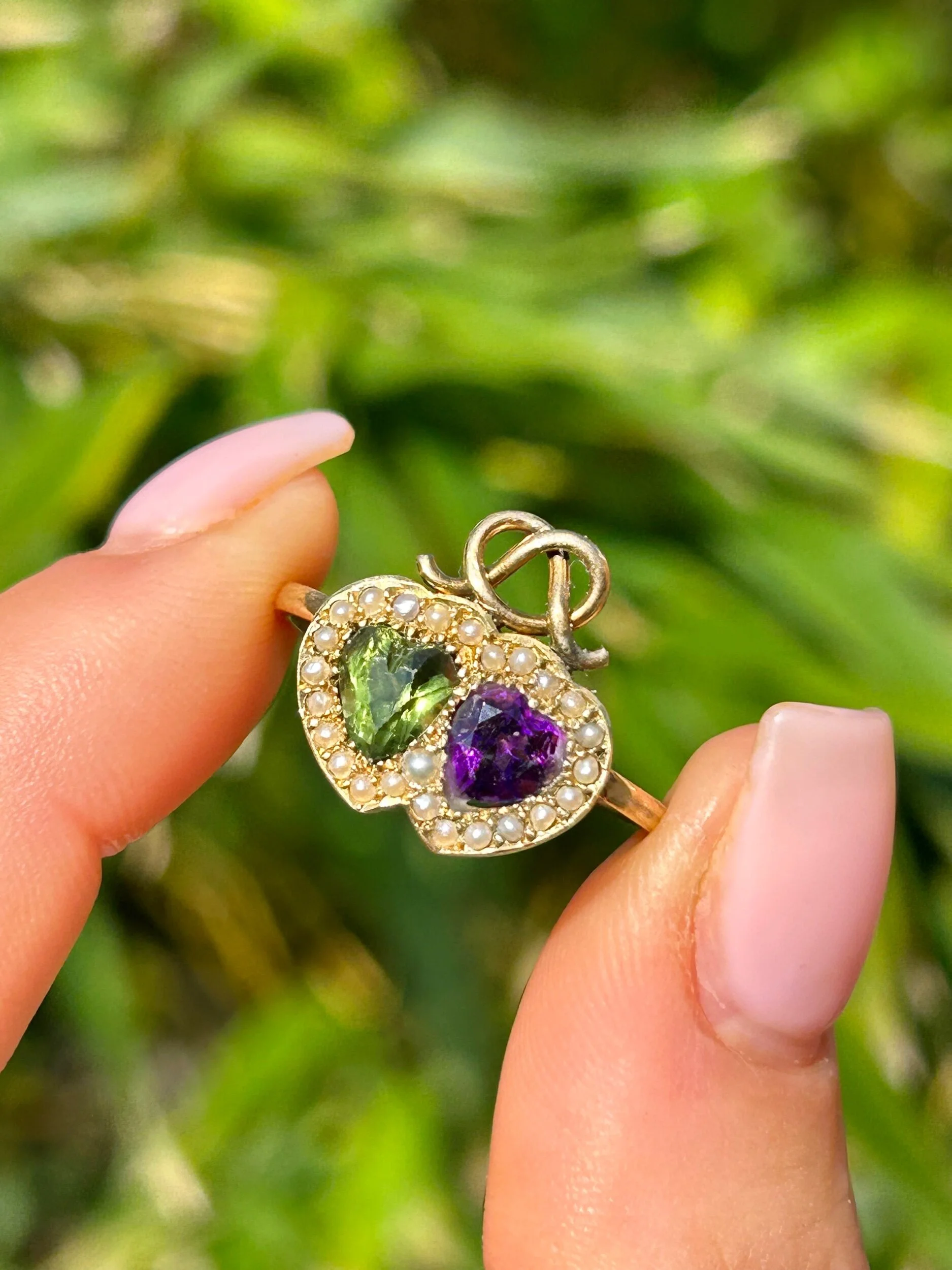 5721BEC3-D83A-4B39-B4F5-FE7F04FFE27C