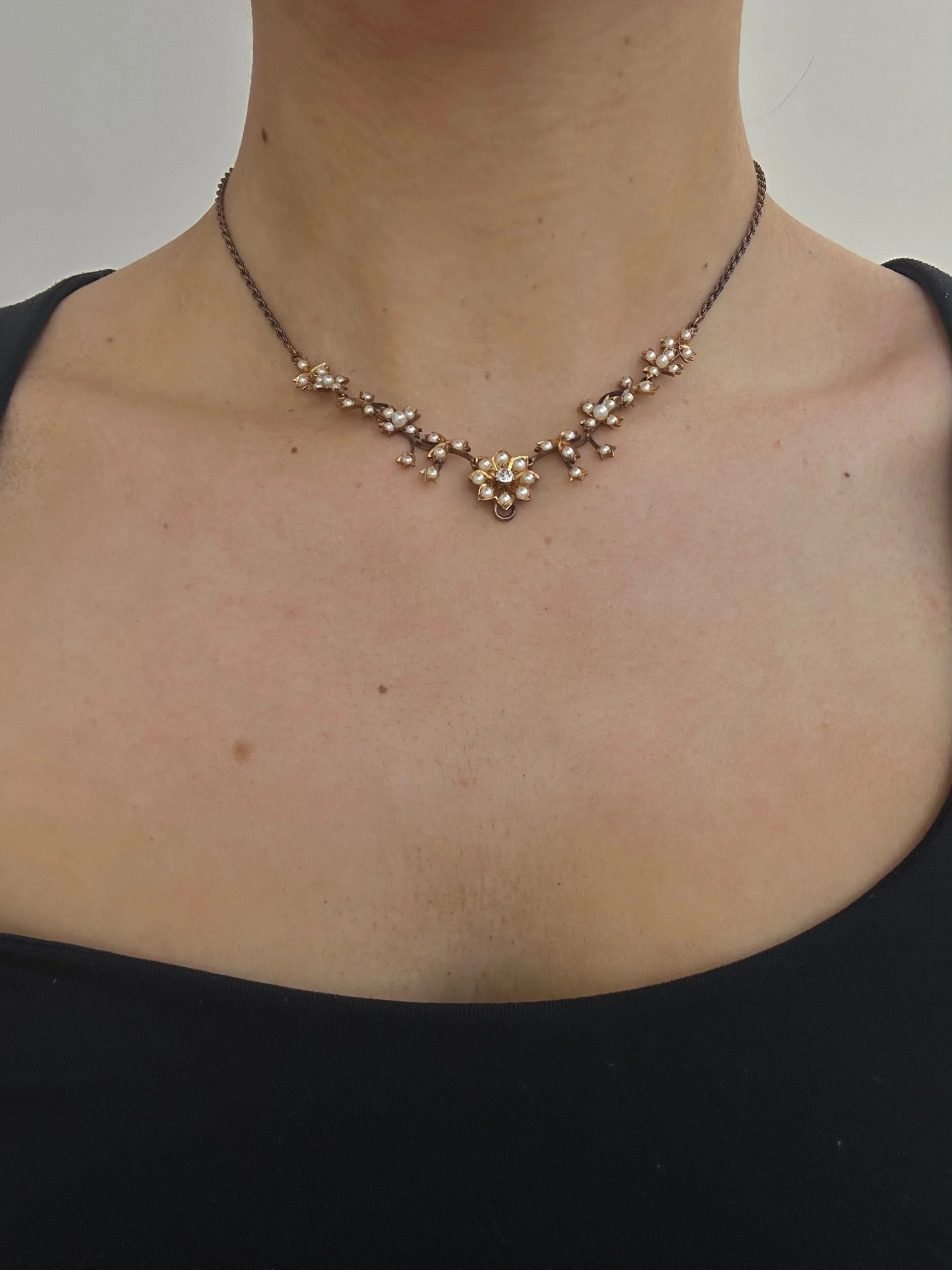 3FE59D9E-4784-4F1F-8CF5-77CE914FC389