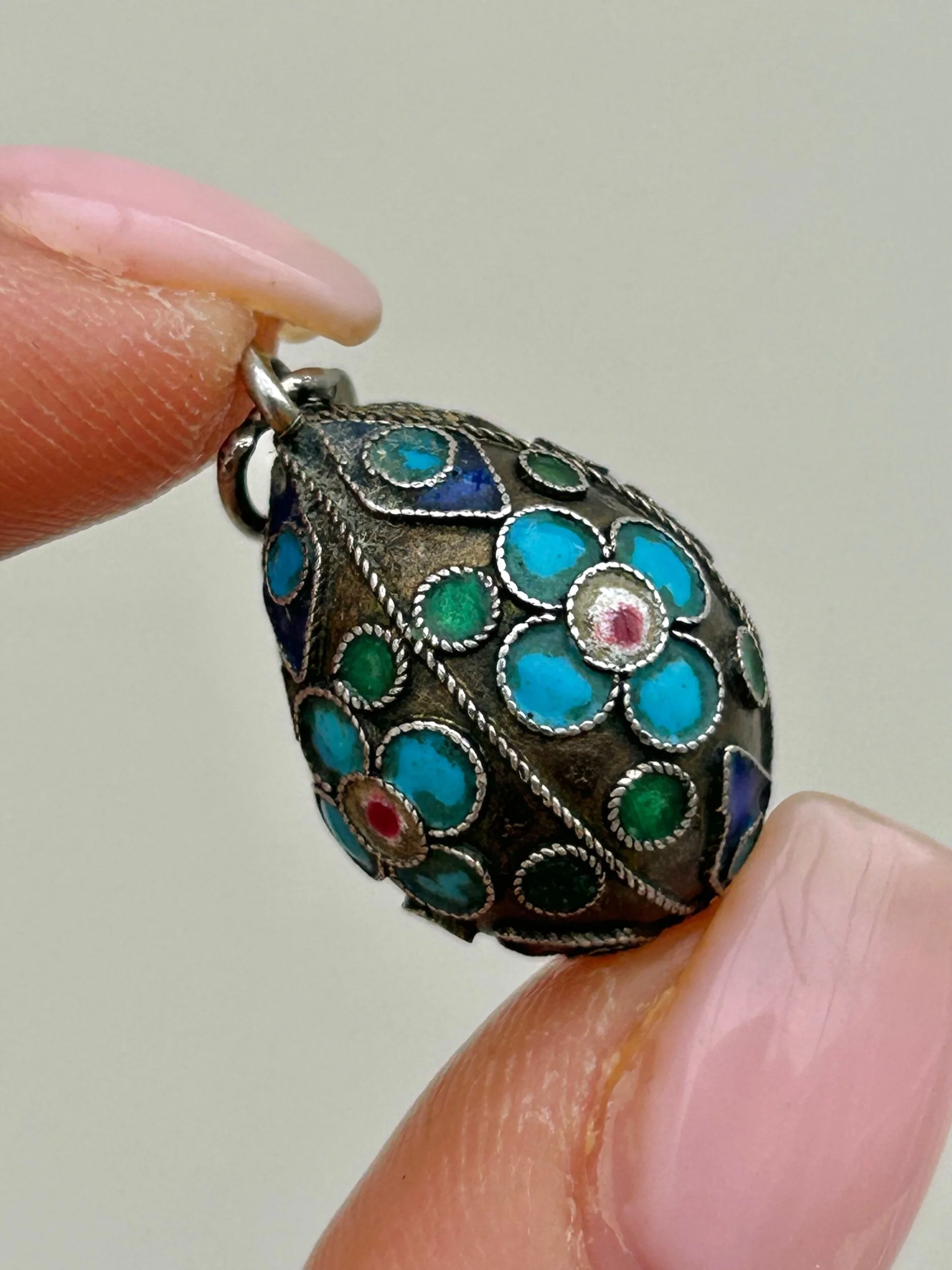 D6E05D74-482C-478E-BF1F-E65963A10A5E