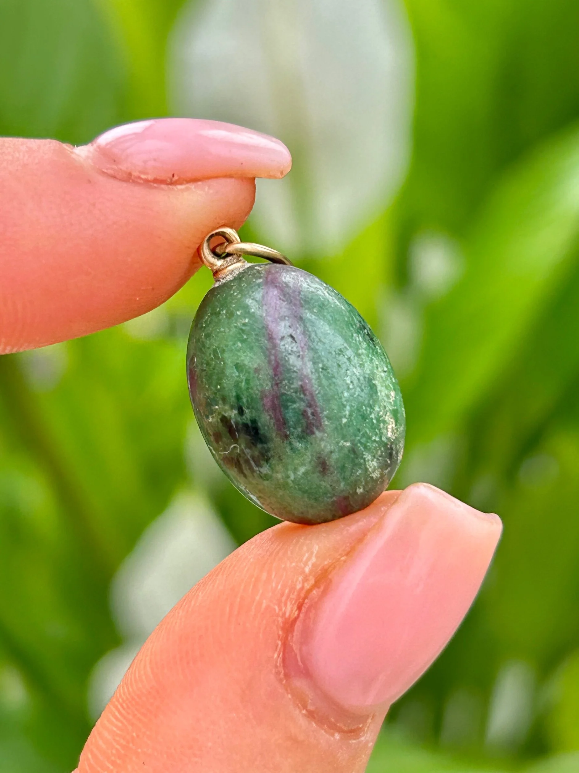 9F6C8ABF-6CED-4D25-90EA-C69F6976B361