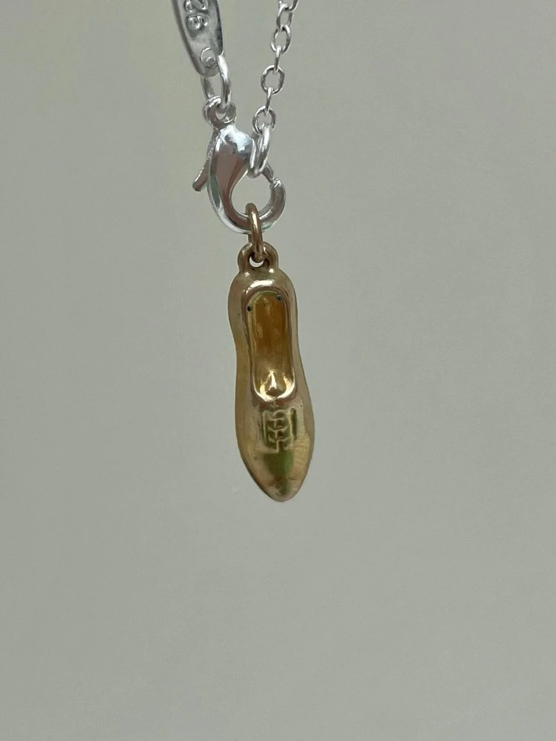 849FAE3E-B239-4C86-B745-4B276780854C