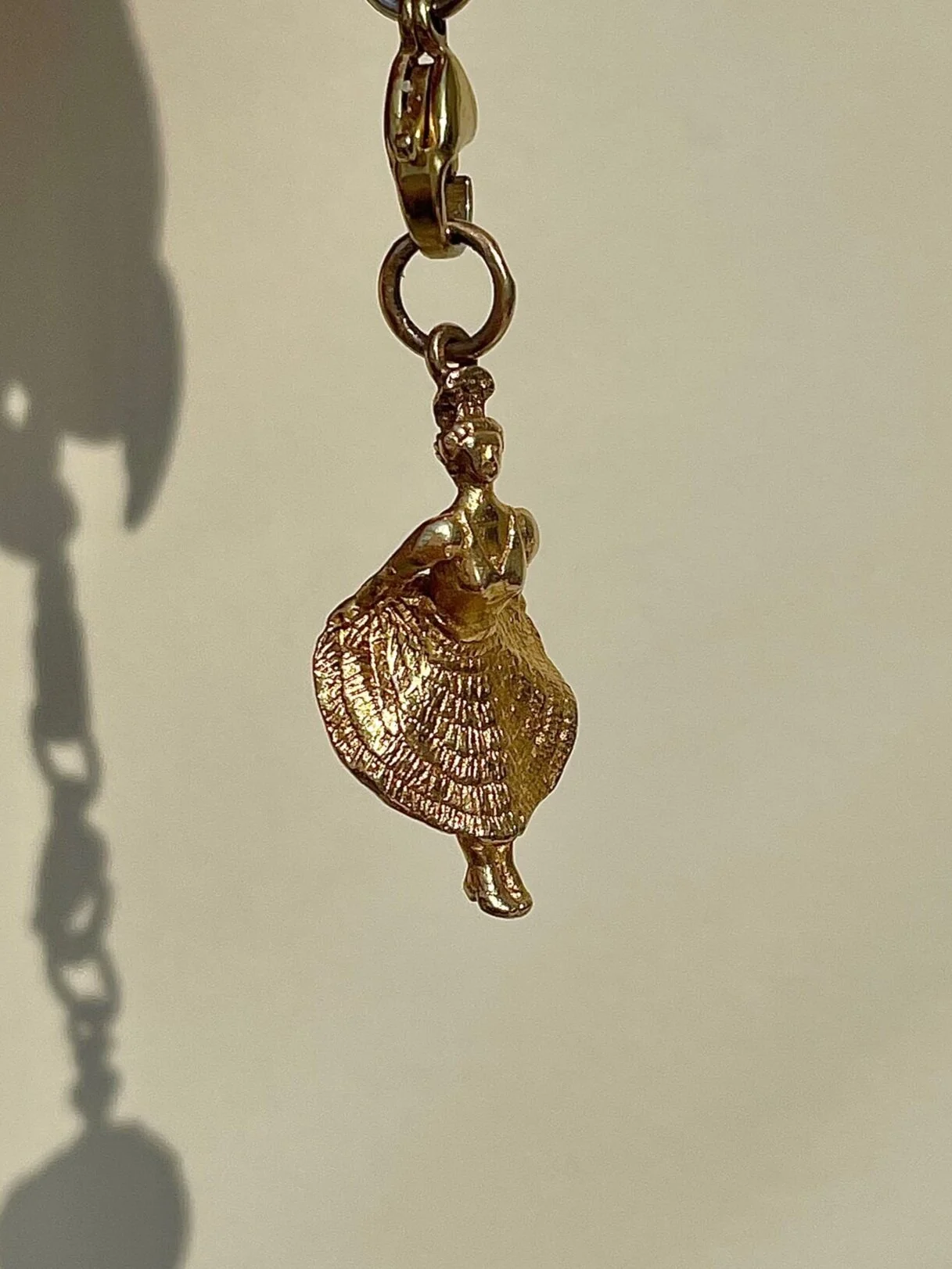 52AEA9B8-AAED-4C64-BD14-3D48D61F896D