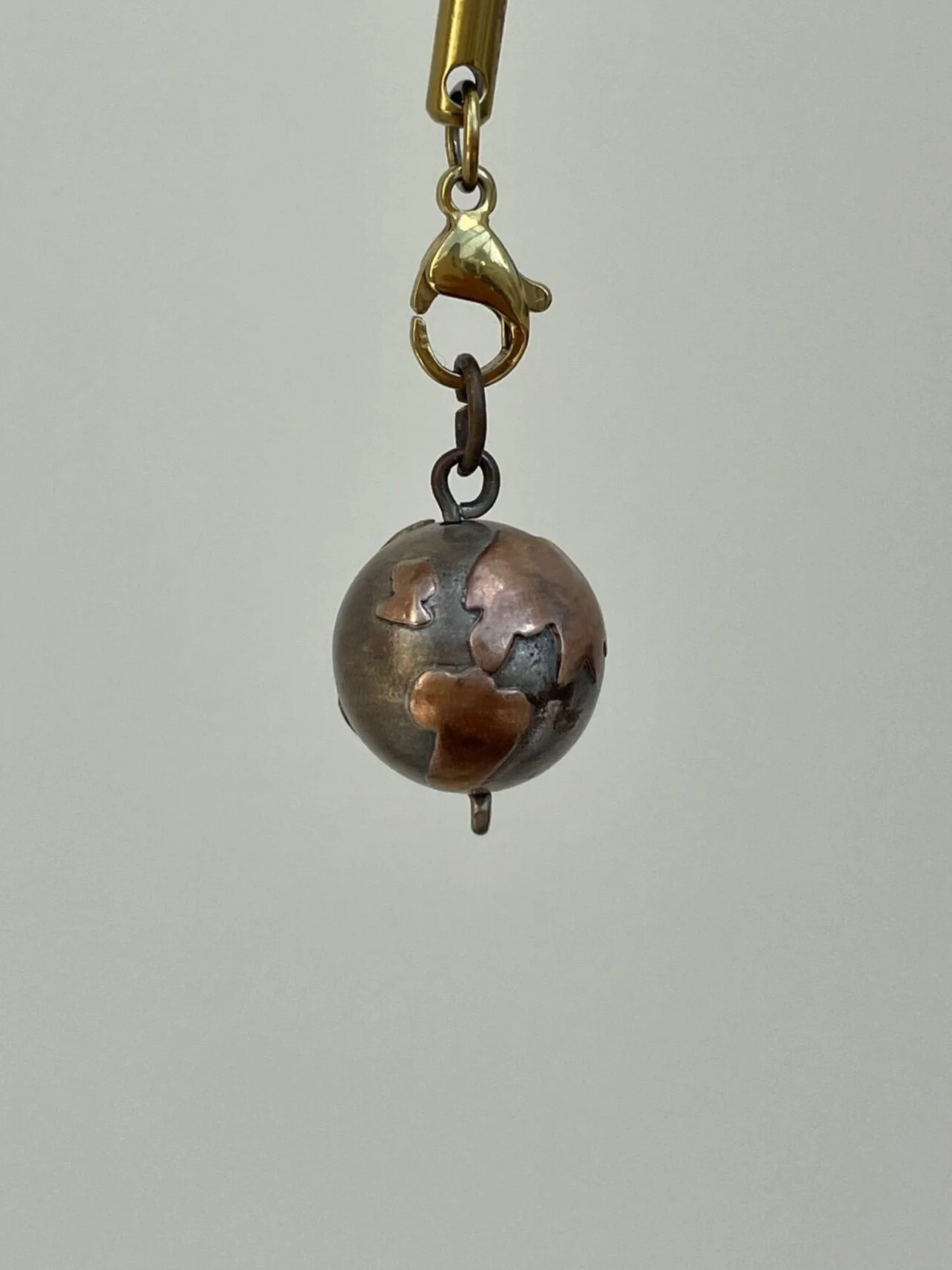 3510E85F-786F-407E-A779-7A9C2DB39875