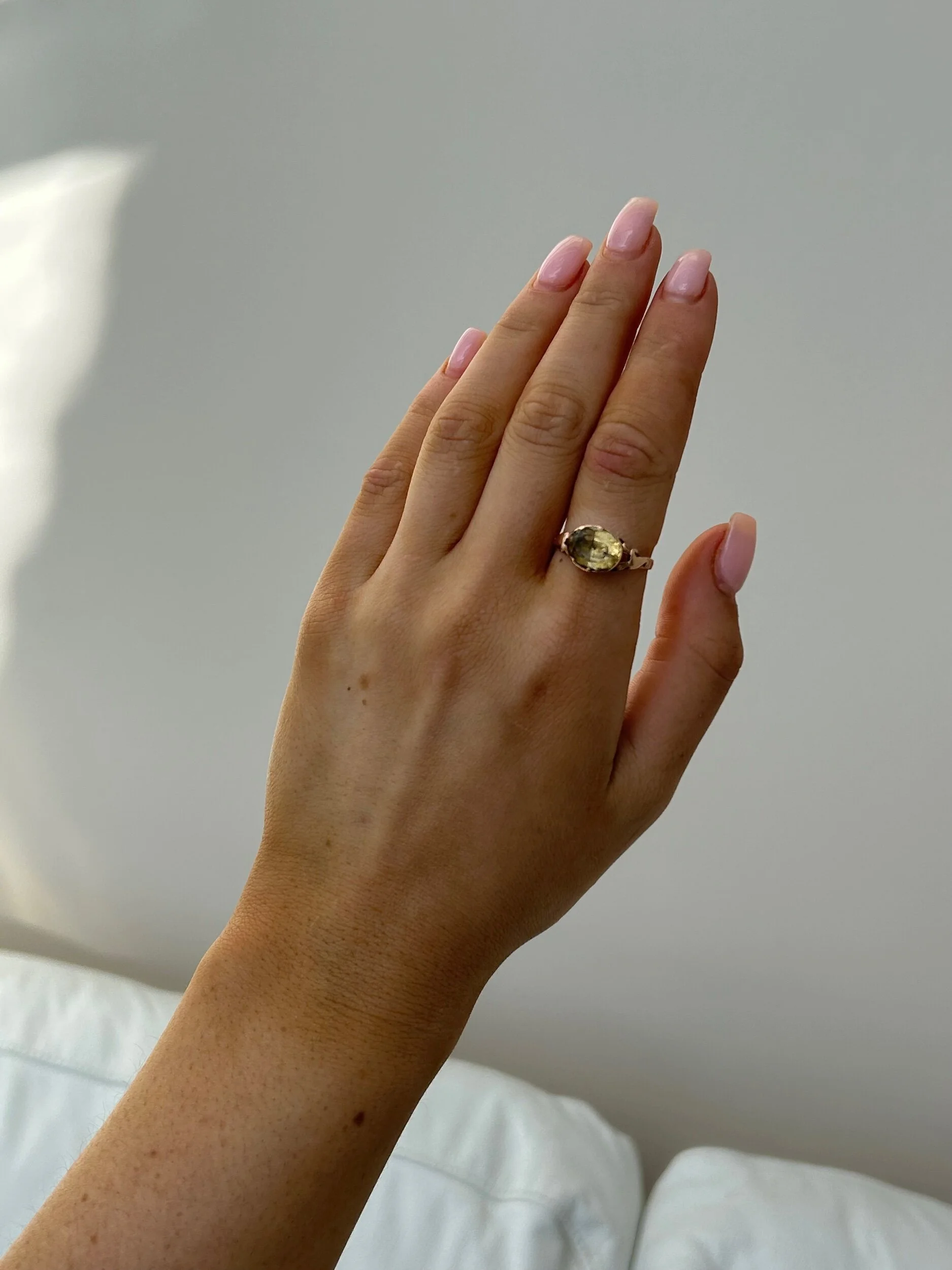 012B04CB-D860-4EC7-B3B7-68DDF27F3B4B