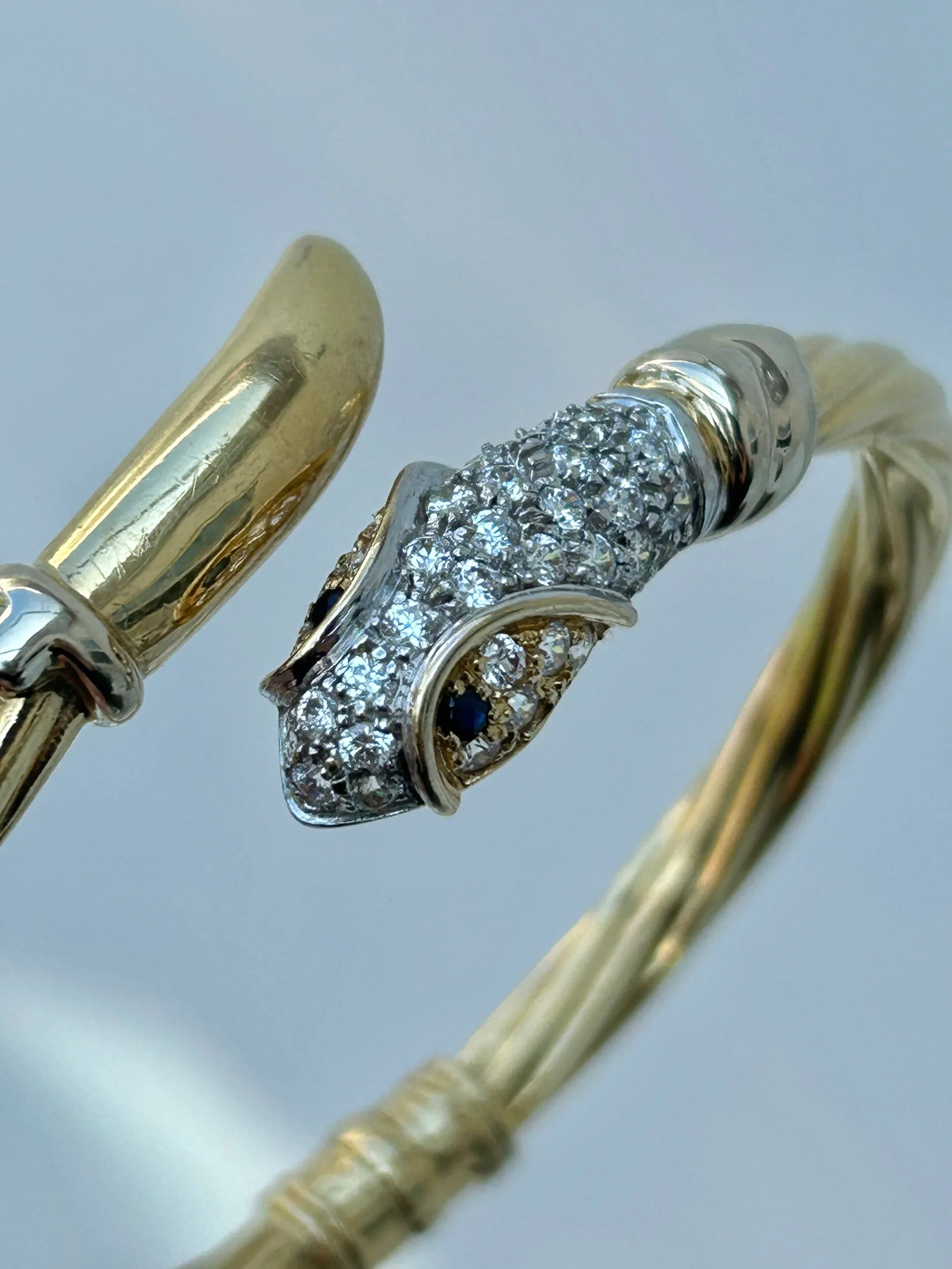 85C8E697-65DC-4C07-A080-898DD78DEF56