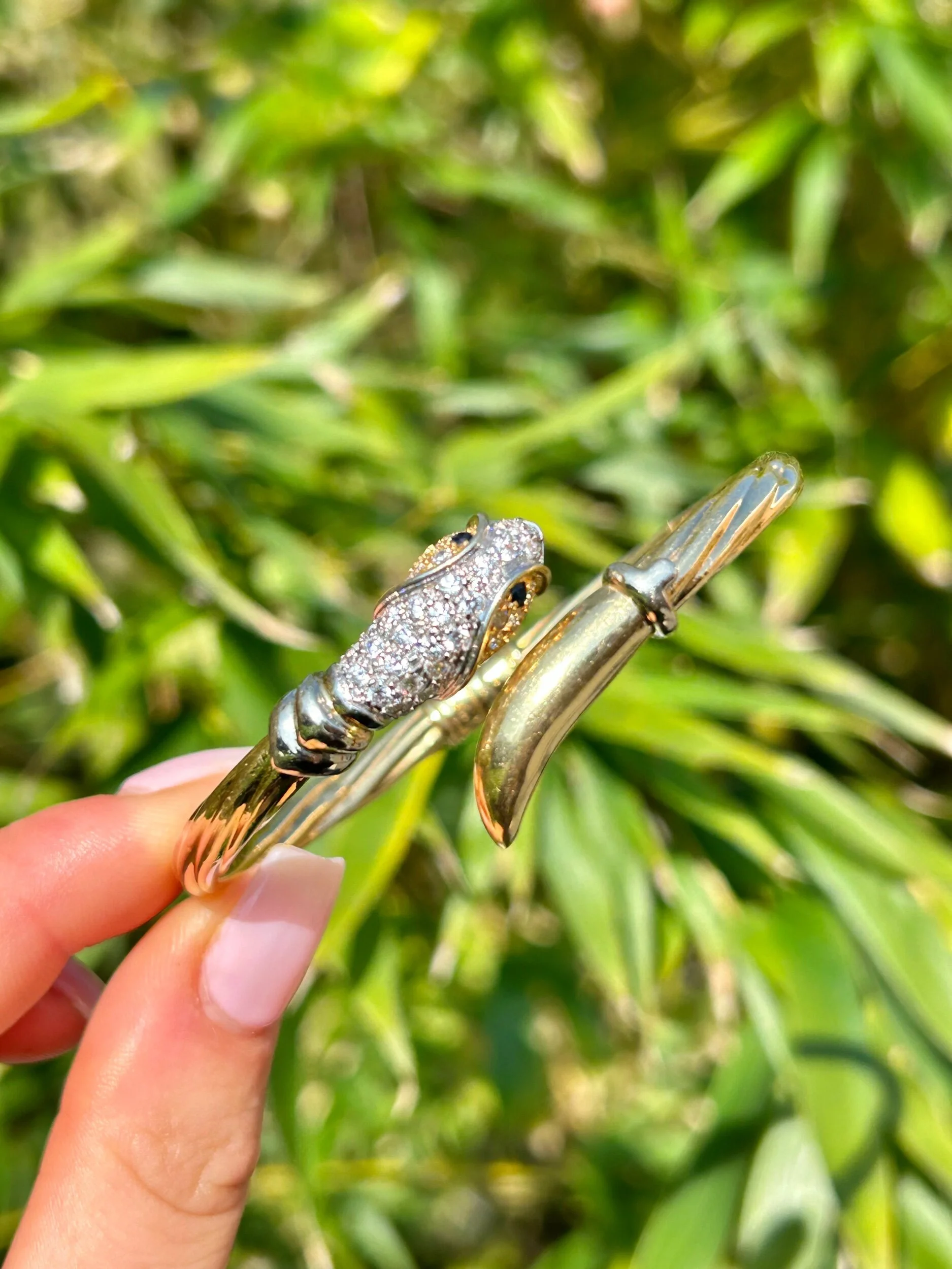 537FC07C-CED0-43A8-9D7D-0D009D9E1F2B