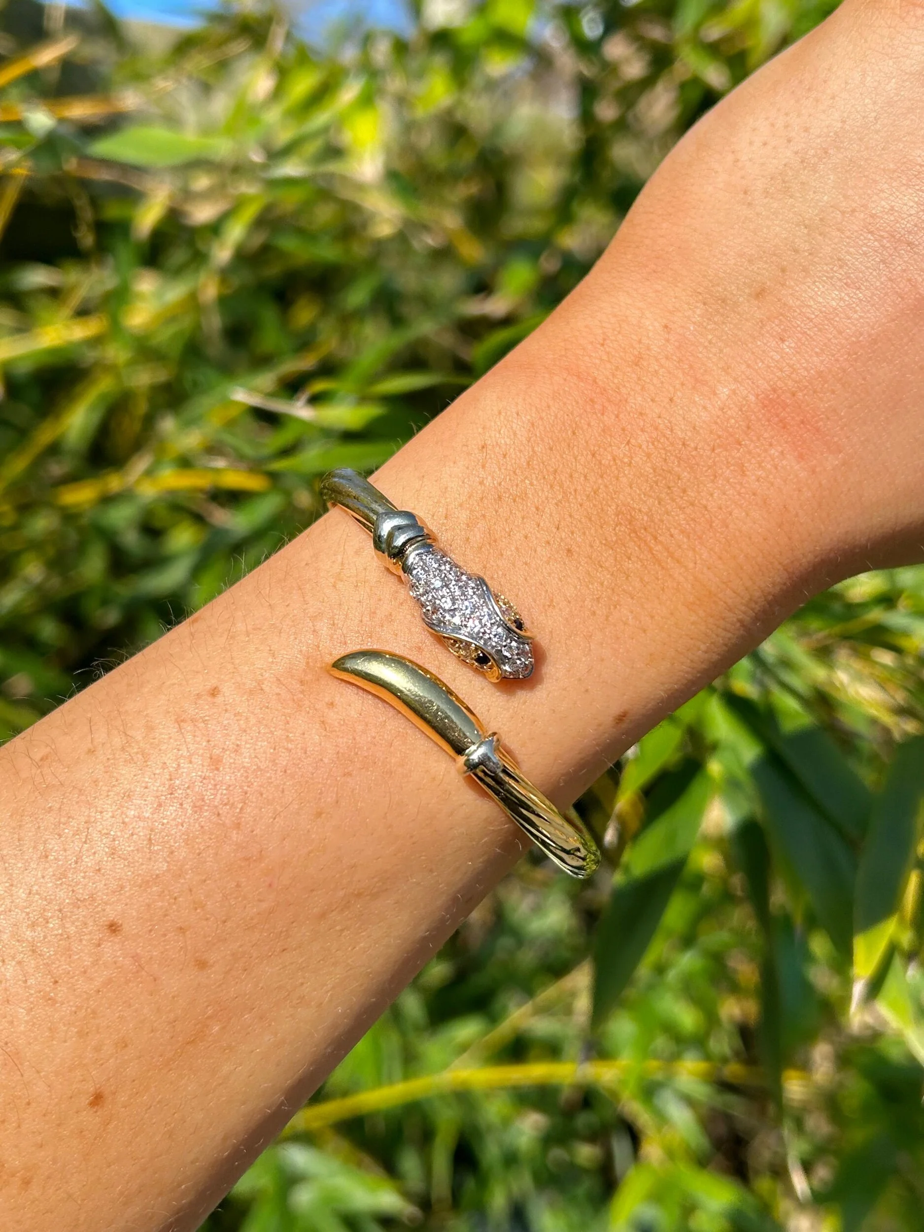 878D000E-91FE-45A3-8F4A-D0FB46977D60