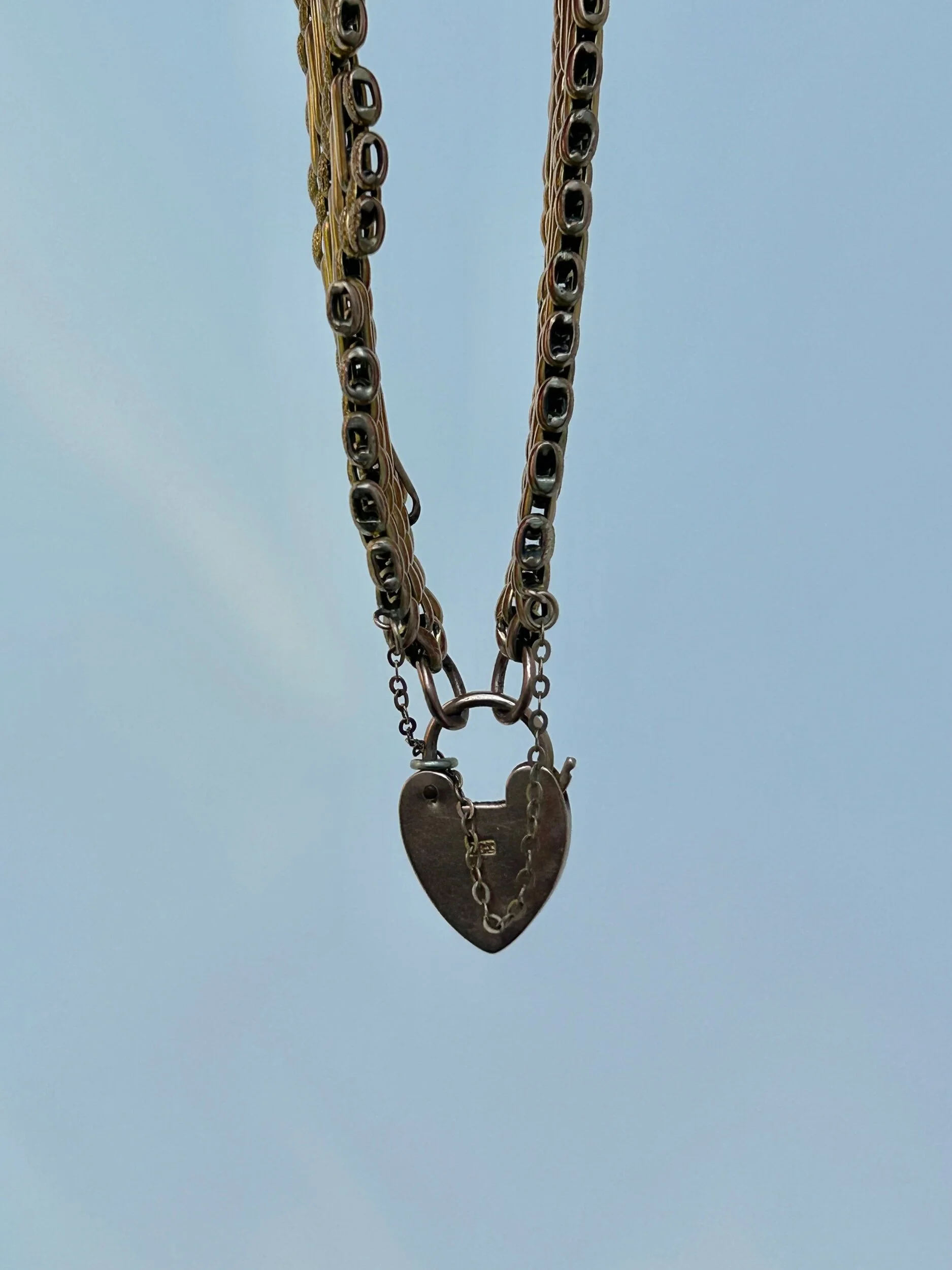 9E0F120E-E930-49B9-AEB6-BBECF11DF419