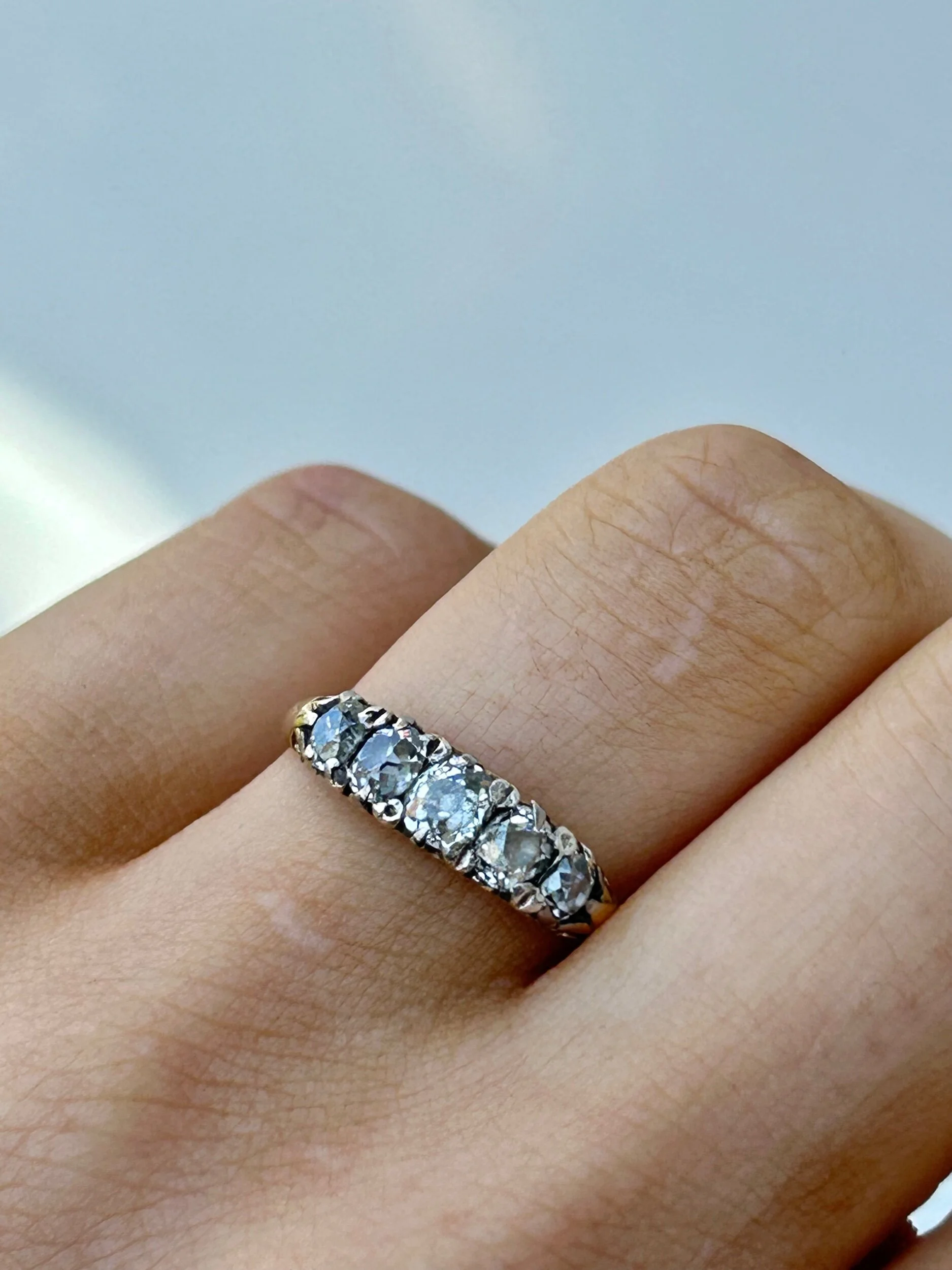 87D58CA3-25E1-4DB3-8F96-F06A6AD3974A