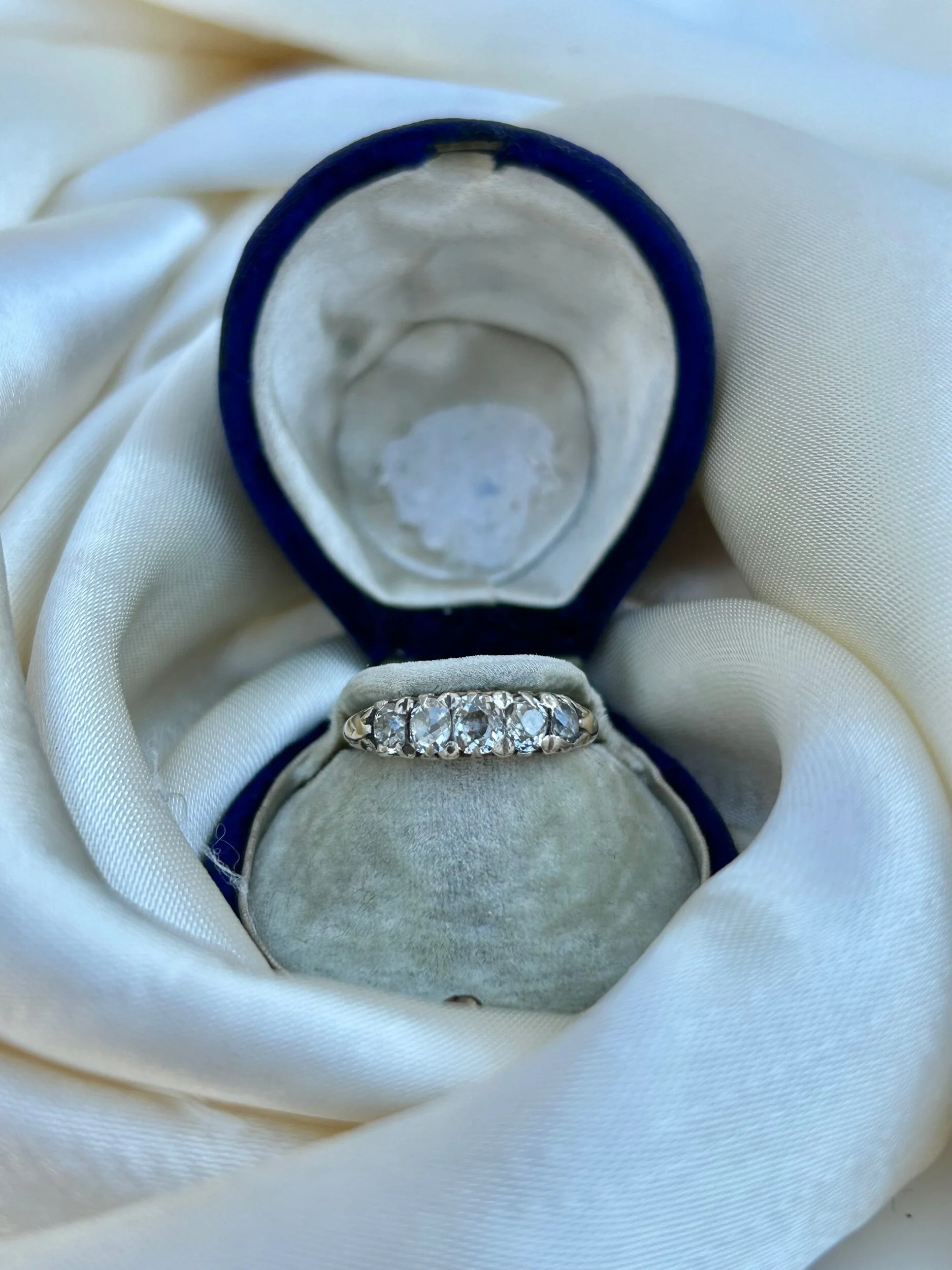 696DA2DA-2715-4B17-BB6B-684418DD0DB1