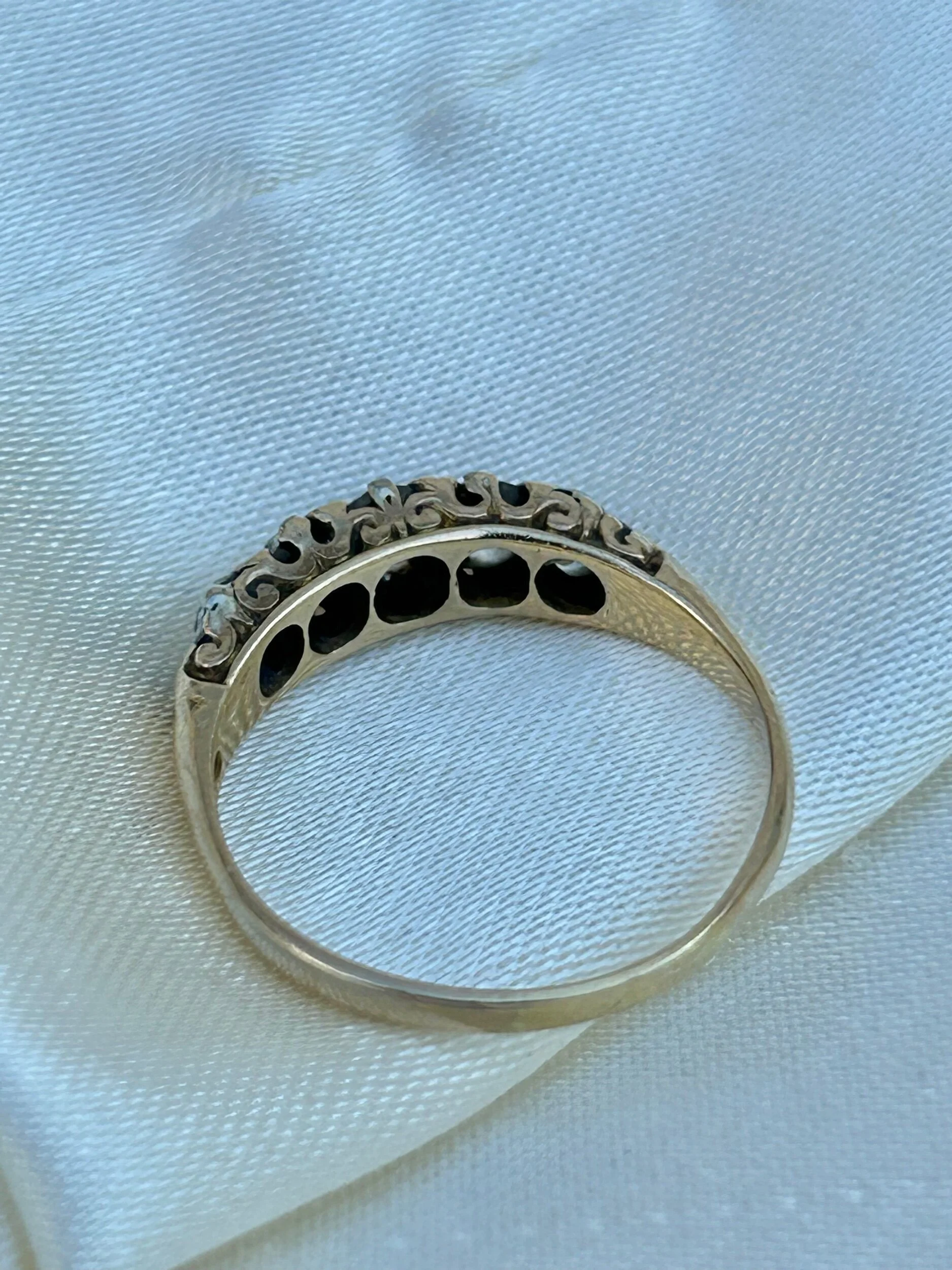 C10903C5-208F-4611-A69F-FE690AF64F9A