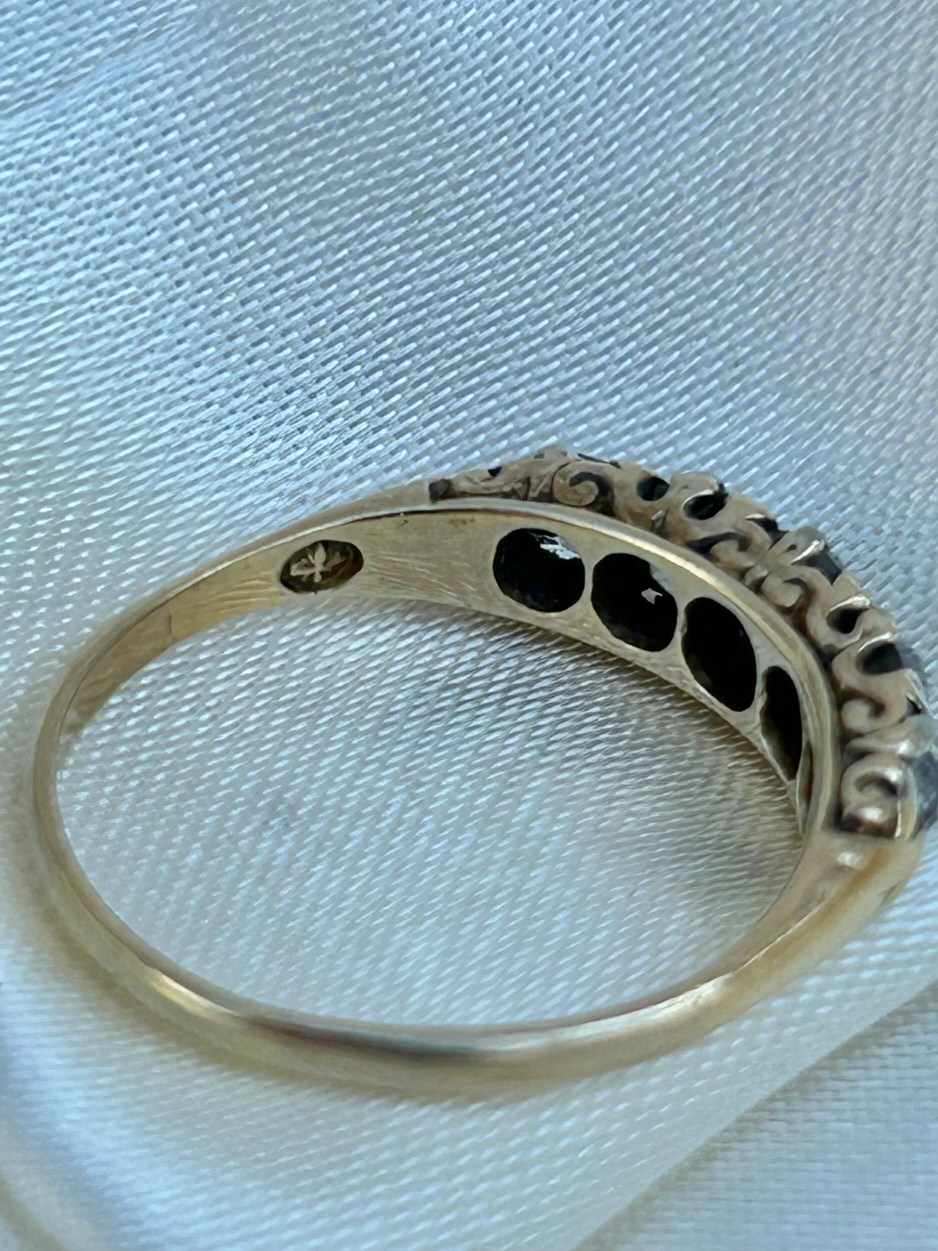 9530B113-C099-424E-A0A8-75CBD78F4D97