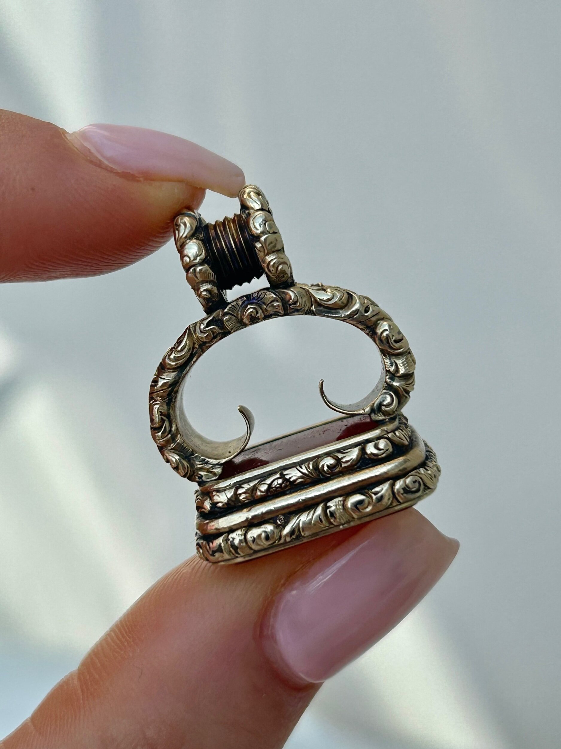 FFD3342E-0CC4-4B98-880B-9D446DC89A48