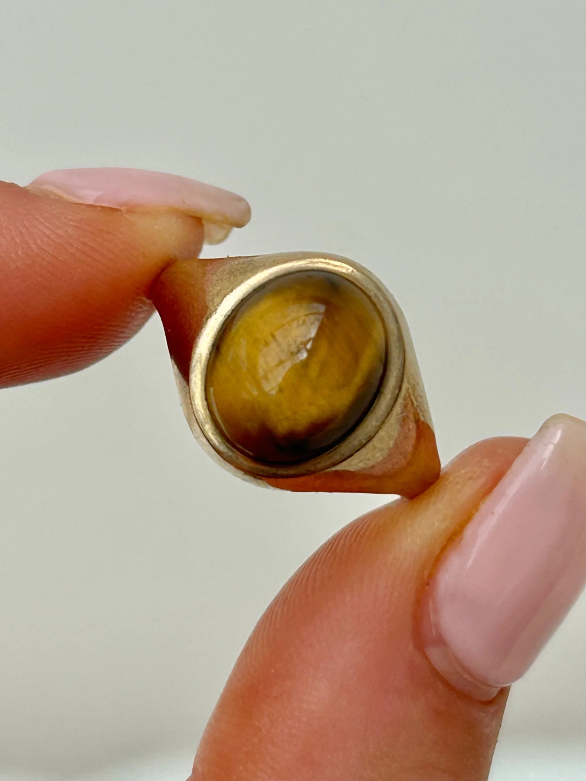 17142C1C-0319-443E-944B-69773BD88344