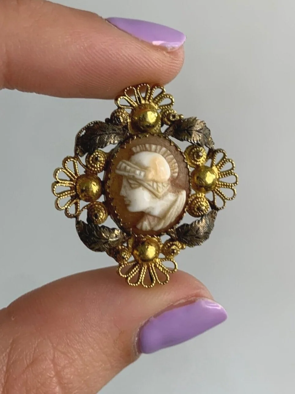 54032927-C598-40FF-A30B-3800904973CE